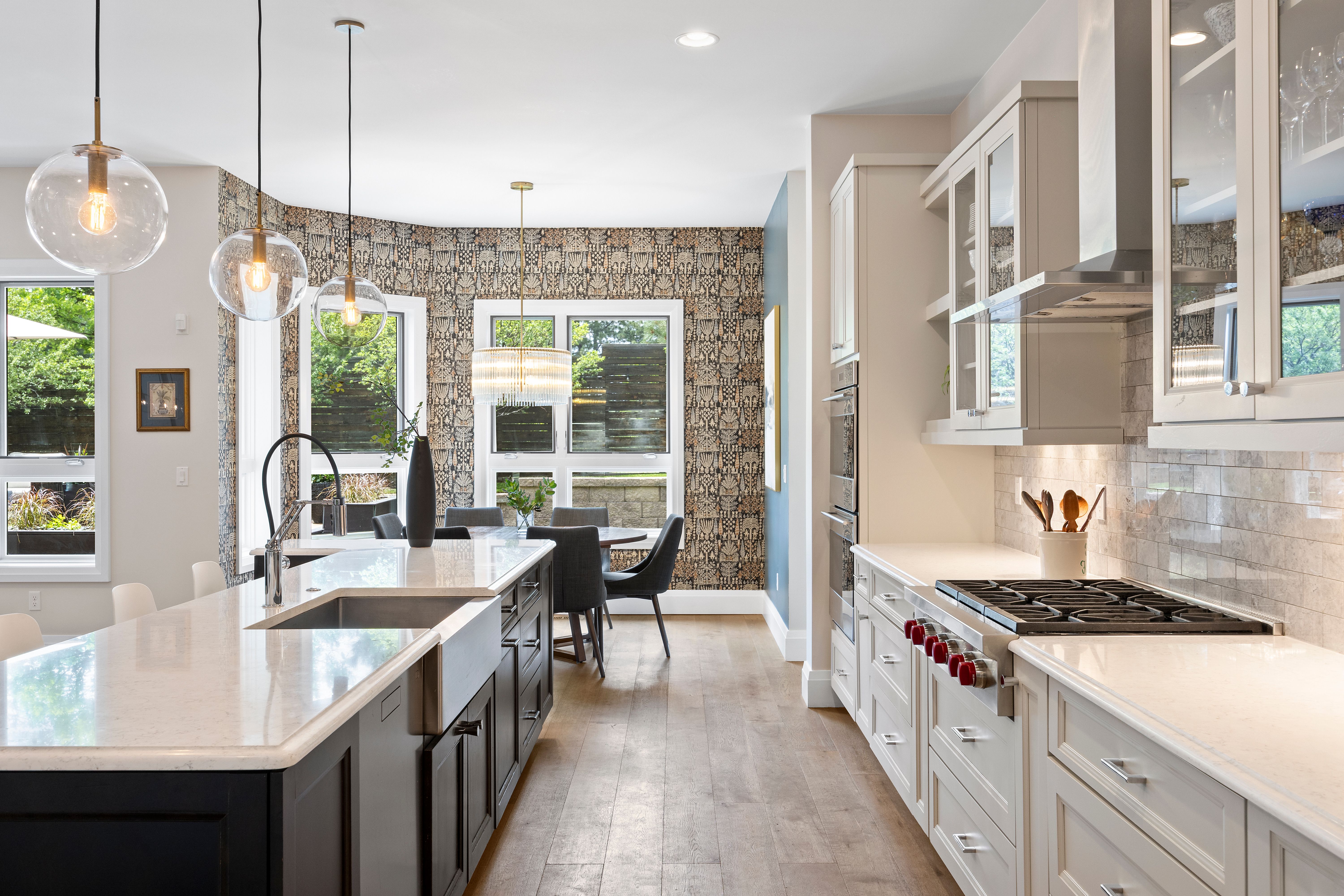 Exceptional Contemporary Move-In Ready Designed For Modern Living - 物件實景