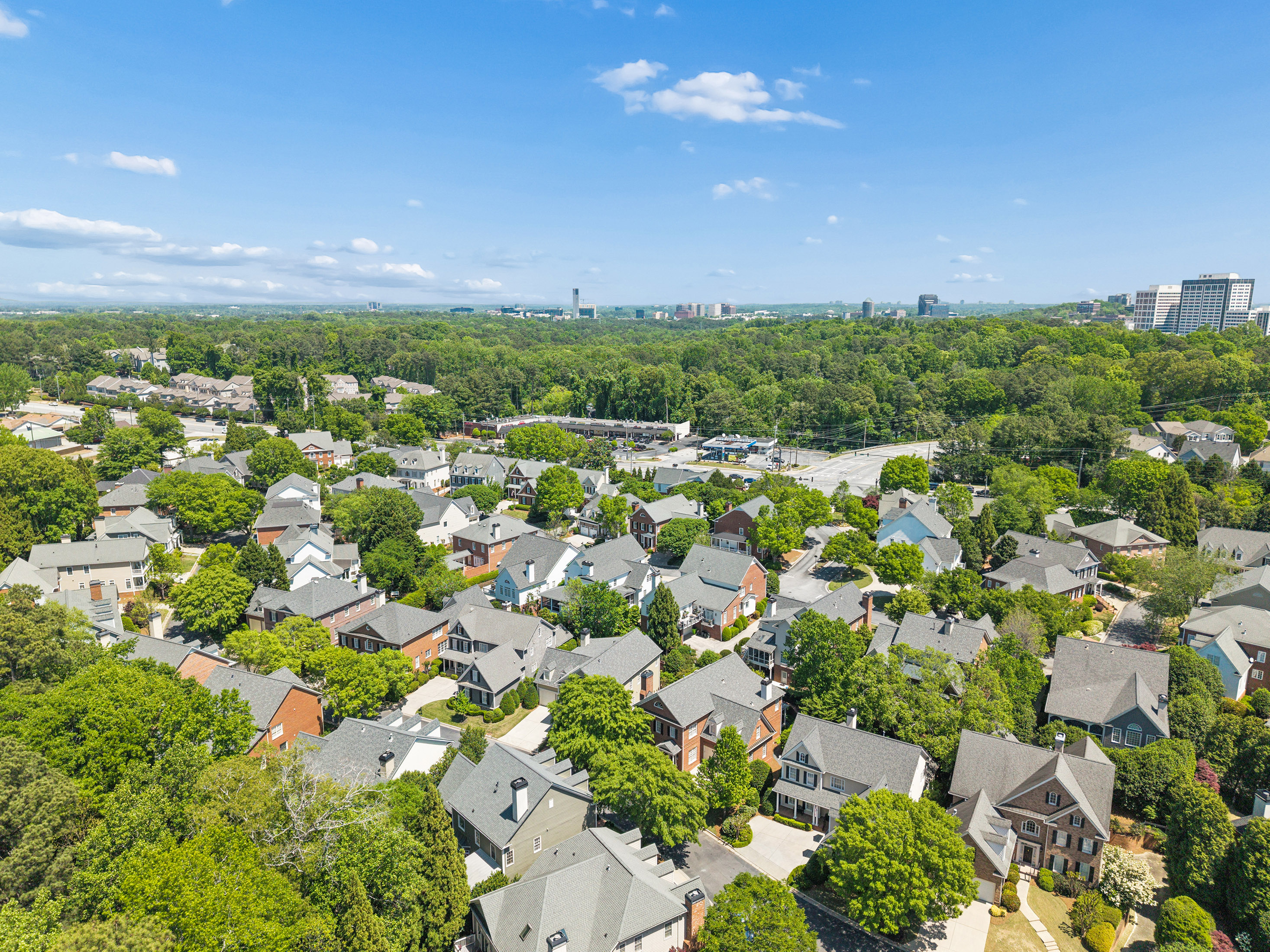  Traditional Cedar Shingle Beauty - 物件實景