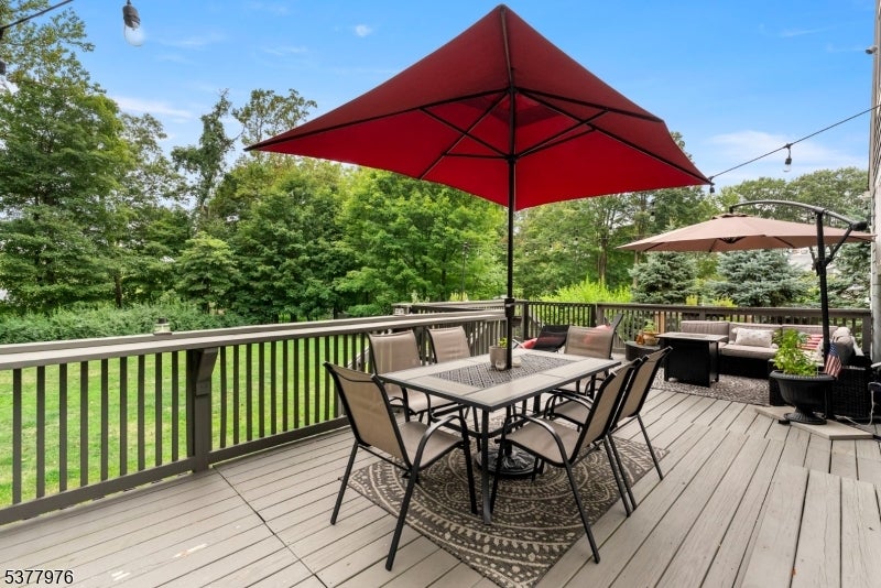 Randolph Twp., New Jersey, 07869, United States, 3 Bedrooms Bedrooms, ,2 BathroomsBathrooms,Residential,For Sale,1944786