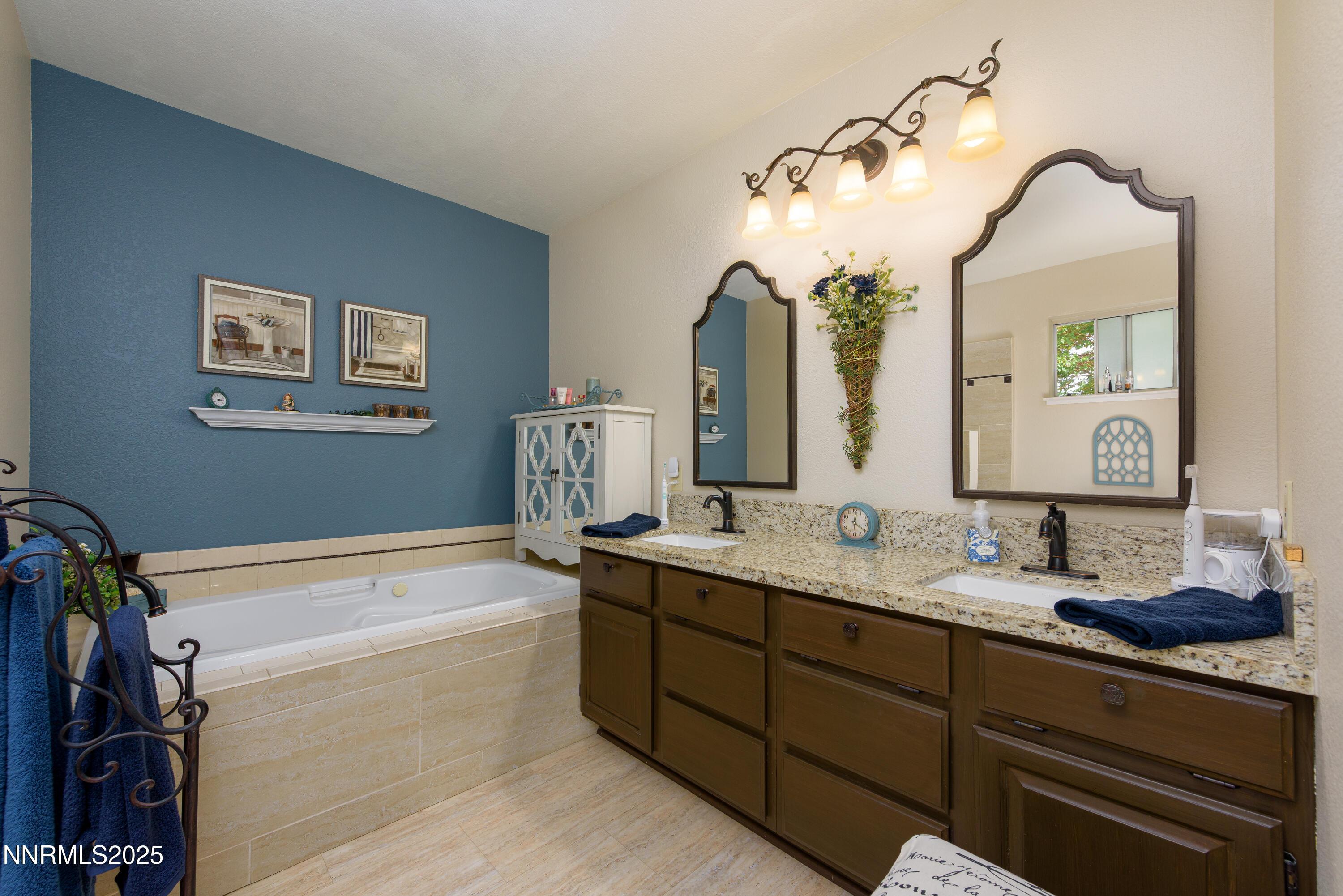 Minden, Nevada, 89423, United States, 3 Bedrooms Bedrooms, ,3 BathroomsBathrooms,Residential,For Sale,1947991
