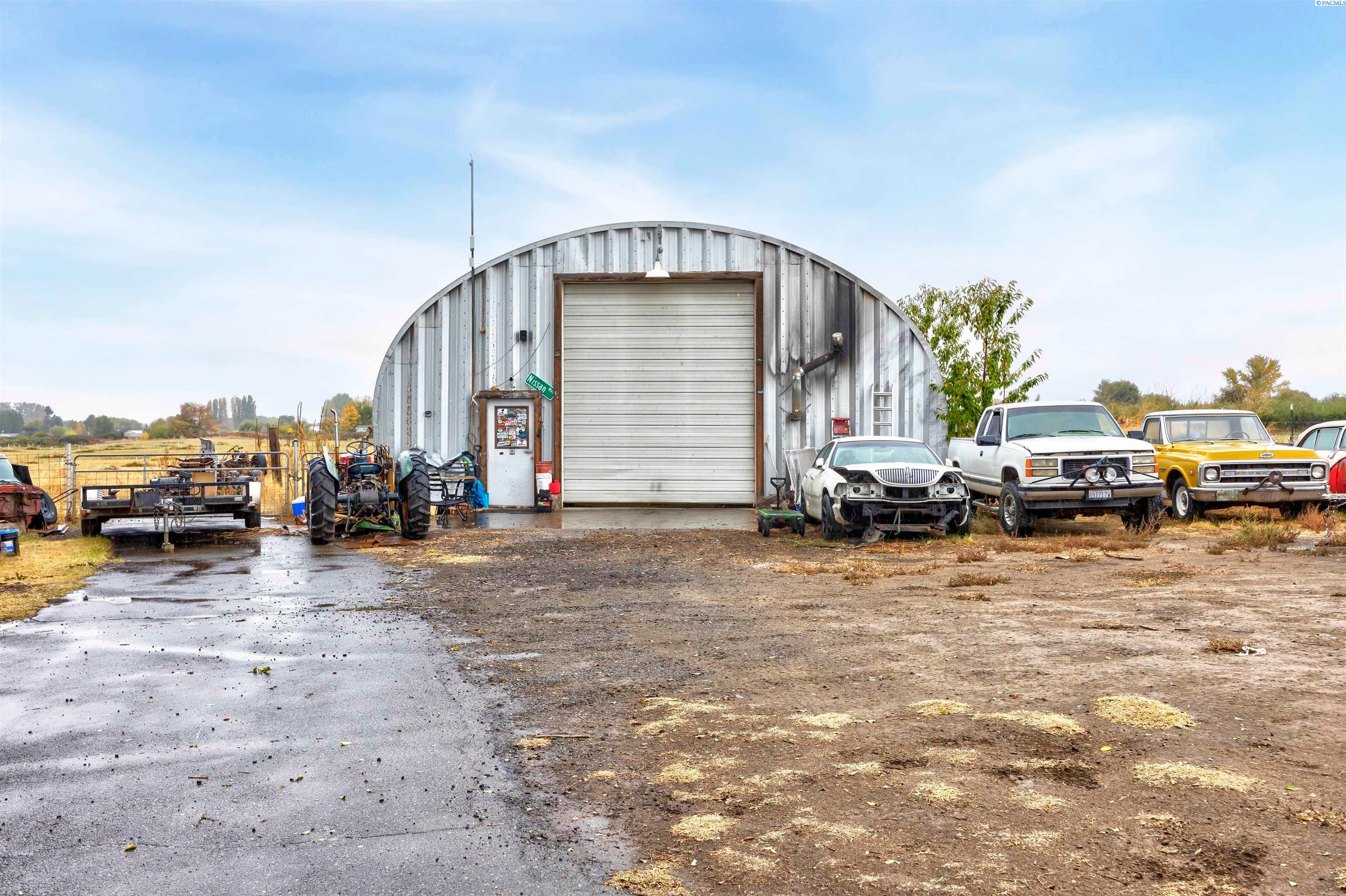 Prosser, Washington, 99350, United States, 3 Bedrooms Bedrooms, ,2 BathroomsBathrooms,Residential,For Sale,1981209