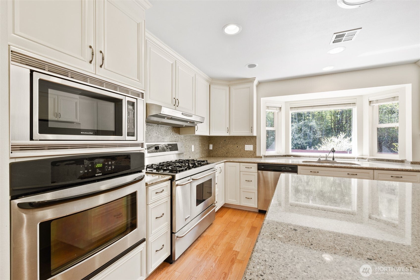 Port Angeles, Washington, 98362, United States, 6 Bedrooms Bedrooms, ,2 BathroomsBathrooms,Residential,For Sale,1791585