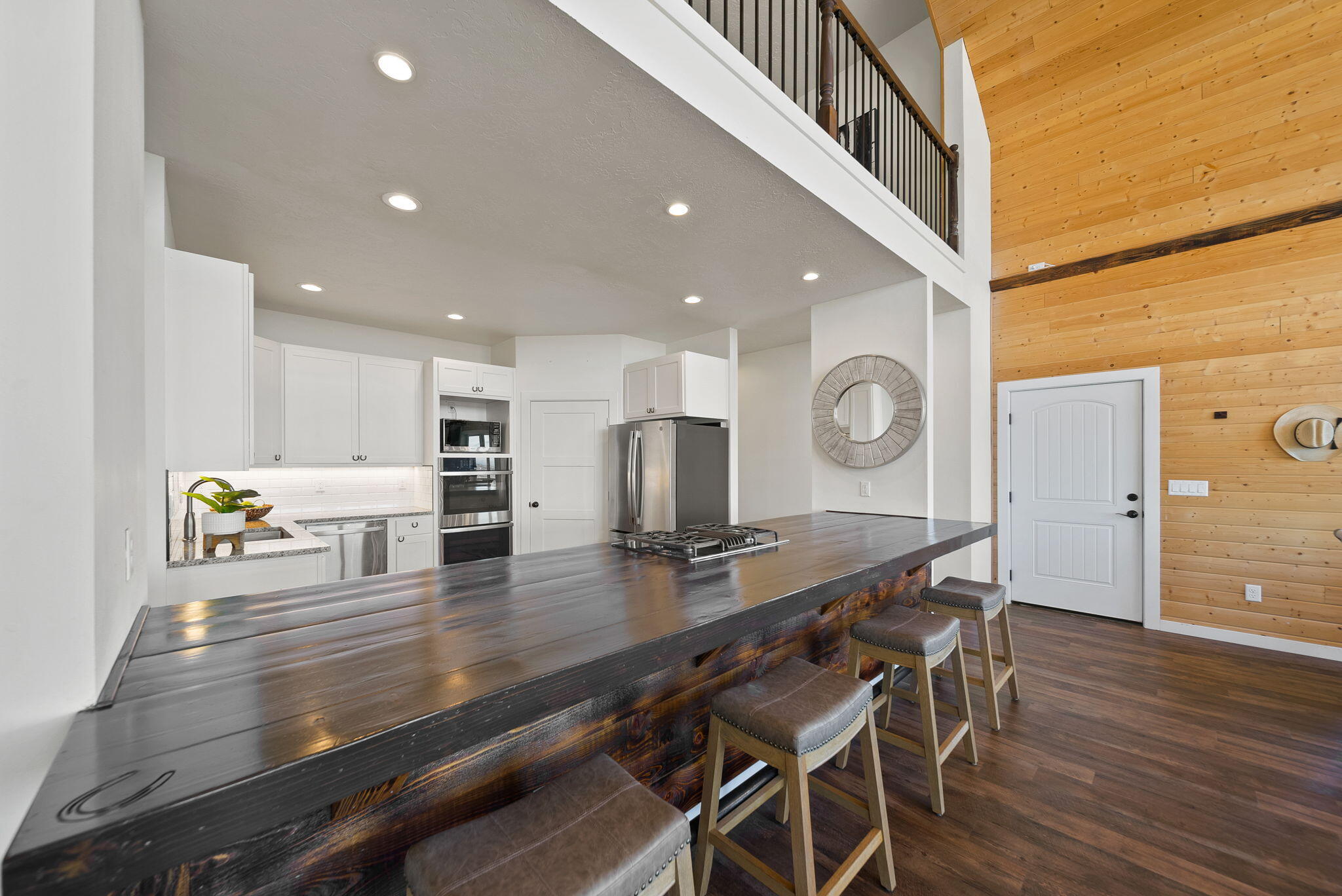 Prineville, Oregon, 97754, United States, 4 Bedrooms Bedrooms, ,3 BathroomsBathrooms,Residential,For Sale,1902068
