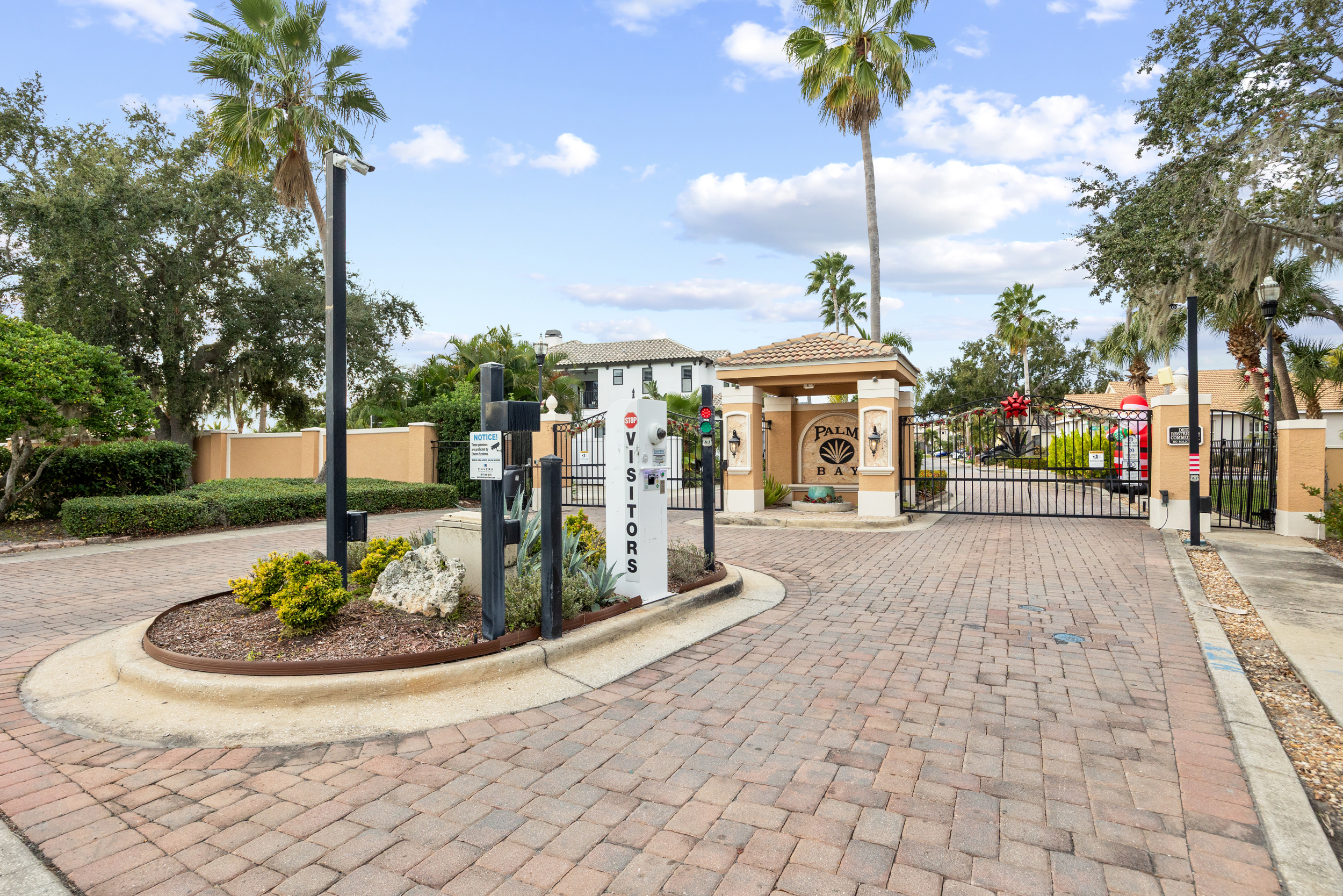 Tampa, Florida, 33615, United States, 3 Bedrooms Bedrooms, ,3 BathroomsBathrooms,Residential,For Sale,2002482