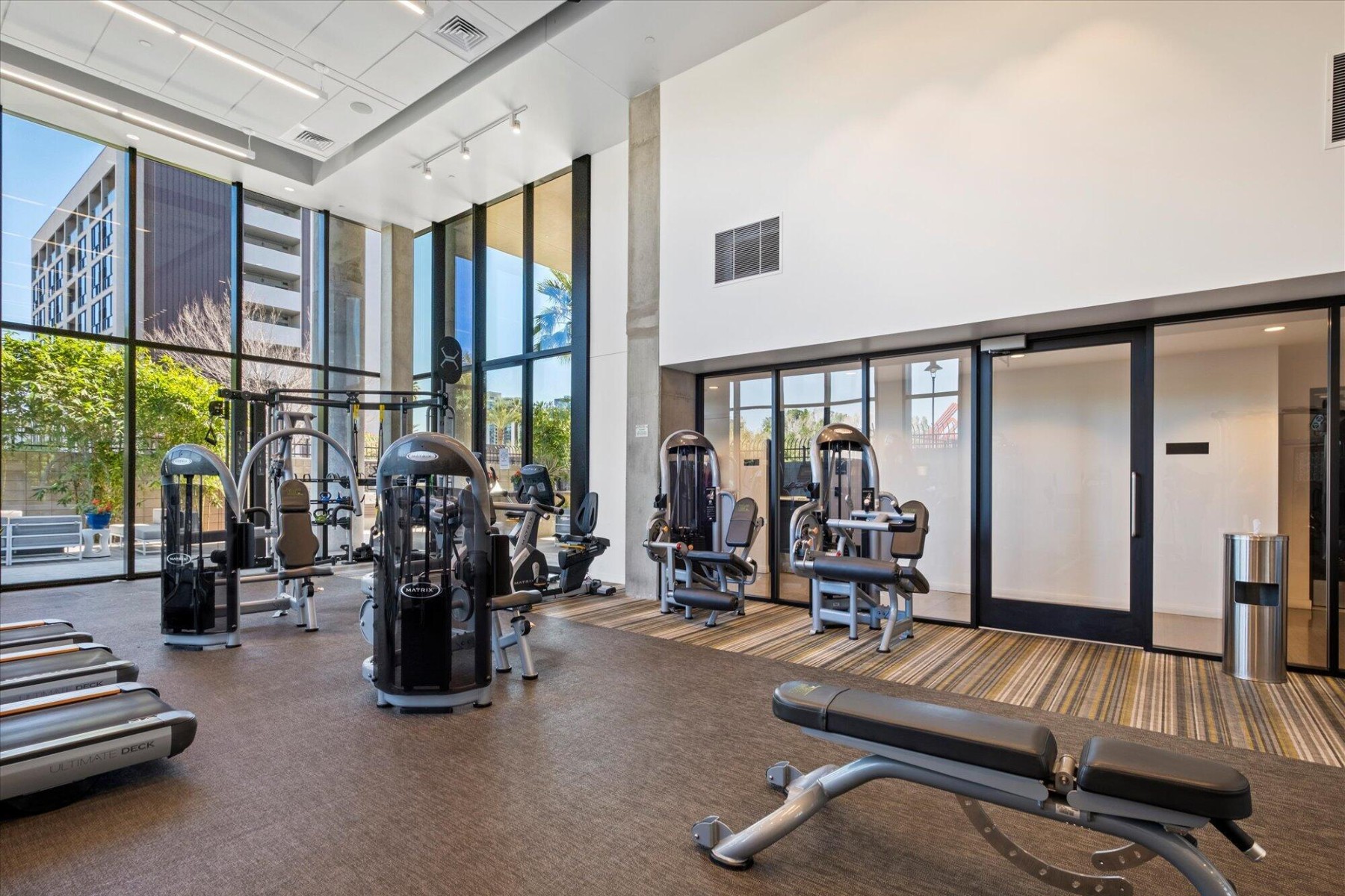  200 W Portland Street  Phoenix, AZ - 物件實景