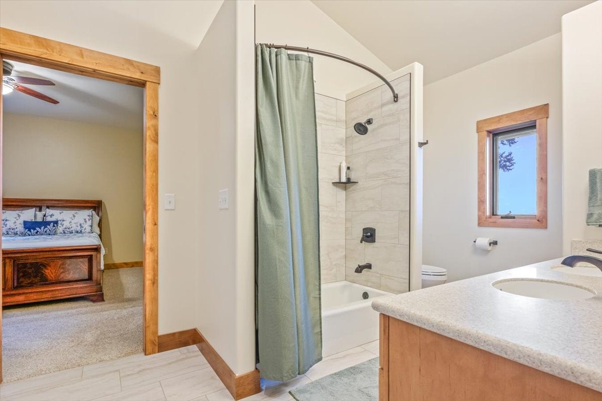 Clancy, Montana, 59634, United States, 6 Bedrooms Bedrooms, ,5 BathroomsBathrooms,Residential,For Sale,1873825