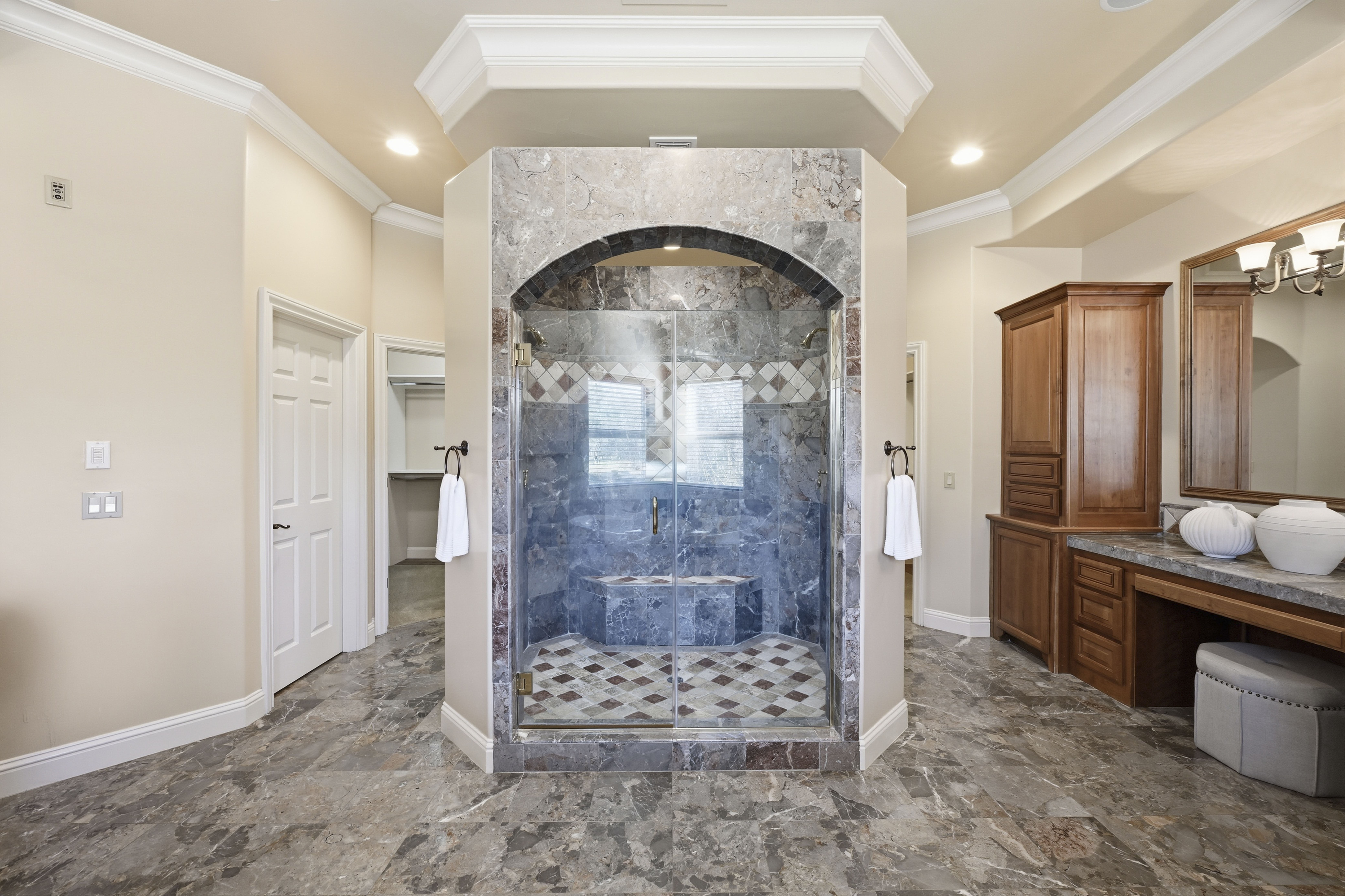  6520 Carolinda Drive, Granite Bay, CA 95746 - 物件實景