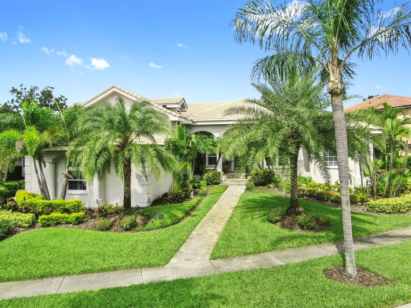 Apollo Beach, Florida, 33572, United States, 4 Bedrooms Bedrooms, ,3 BathroomsBathrooms,Residential,For Sale,1895059