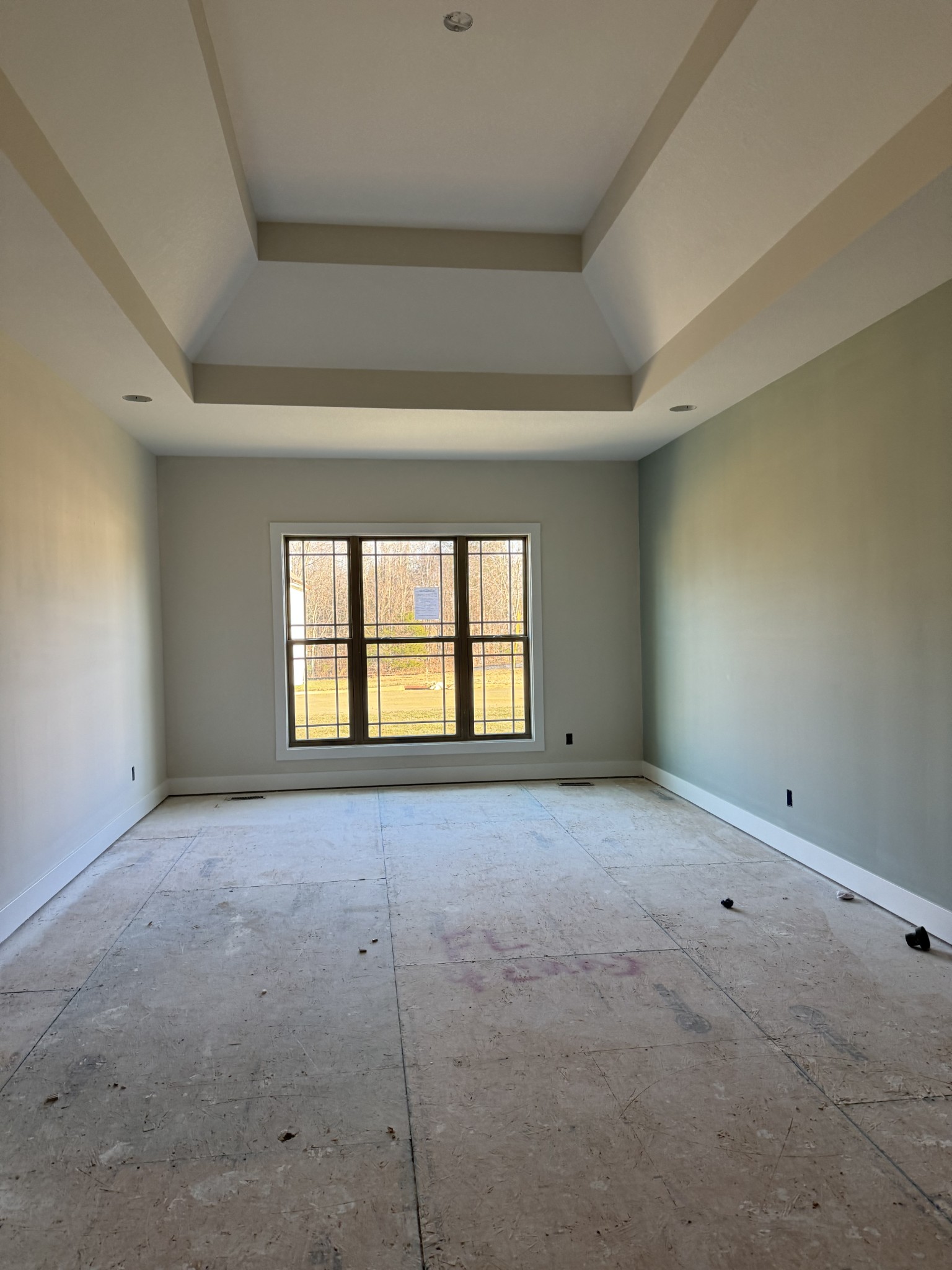 Clarksville, Tennessee, 37042, United States, 3 Bedrooms Bedrooms, ,4 BathroomsBathrooms,Residential,For Sale,2006024