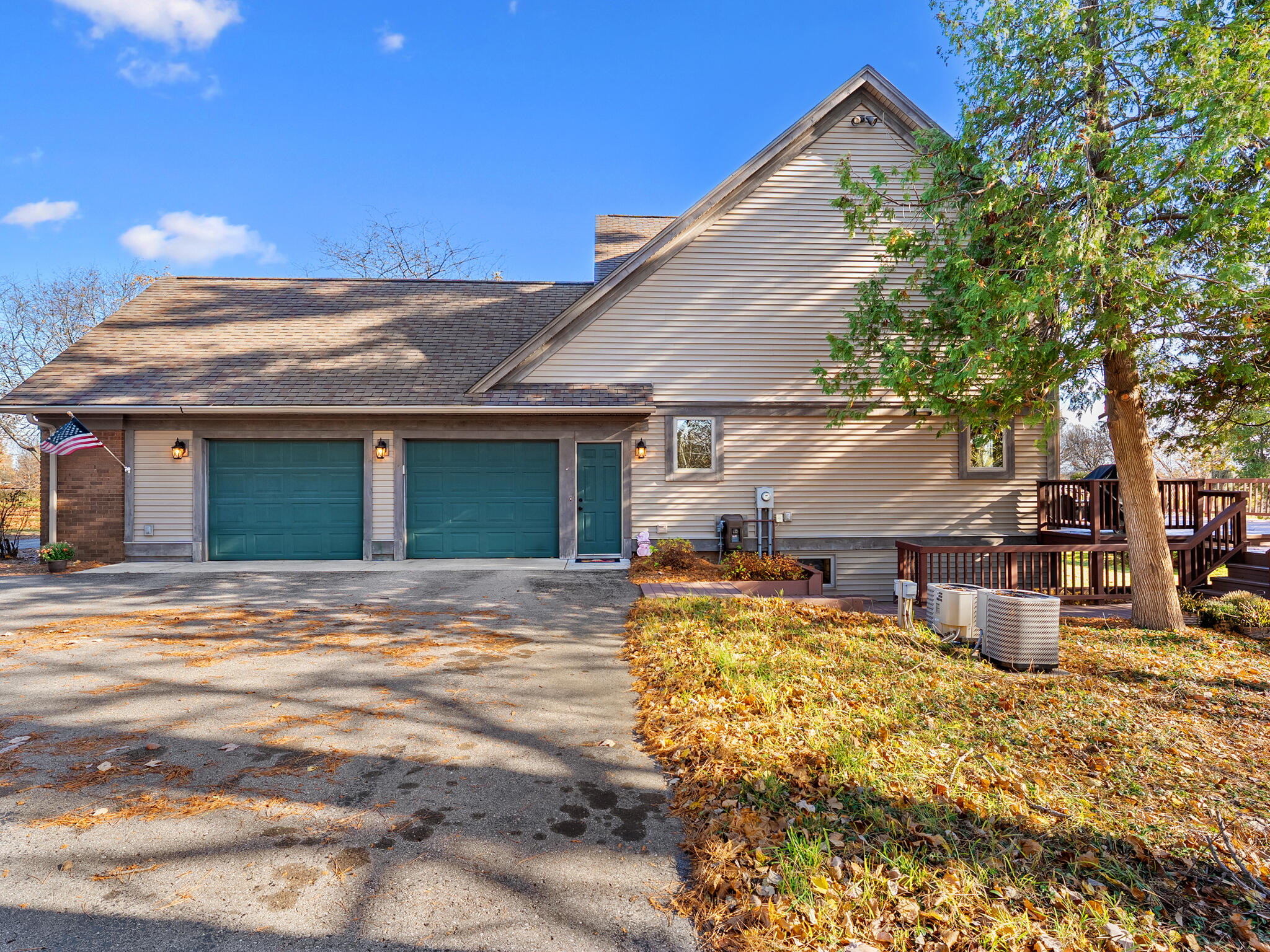 Alpena, Michigan, 49707, United States, 4 Bedrooms Bedrooms, ,4 BathroomsBathrooms,Residential,For Sale,2005523