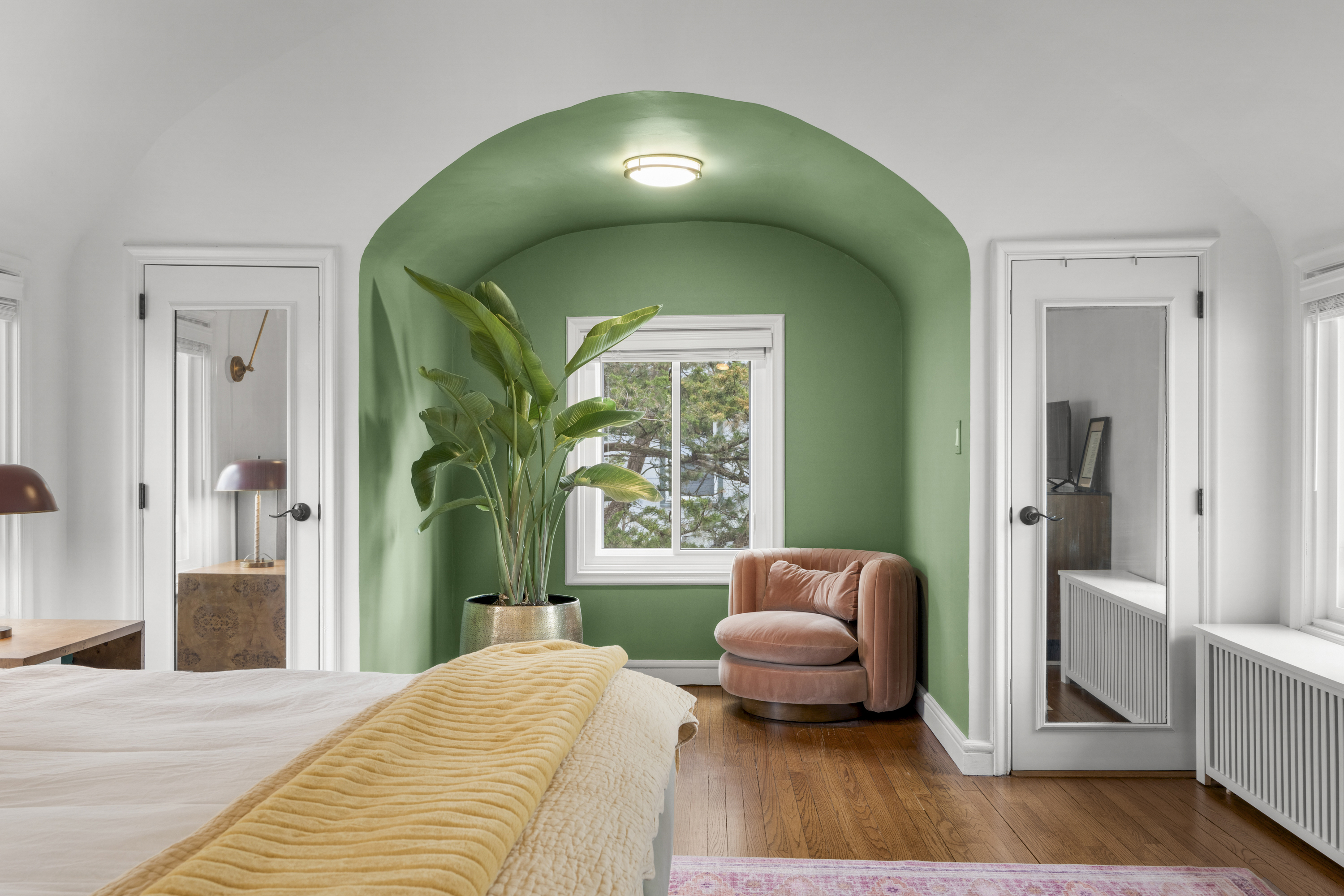  Classic Larchmont Tudor - 物件實景