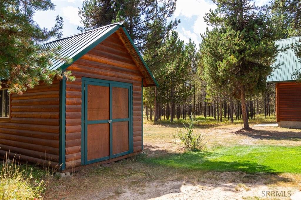 ISLAND PARK, Idaho, 83429, United States, 2 Bedrooms Bedrooms, ,2 BathroomsBathrooms,Residential,For Sale,1921244