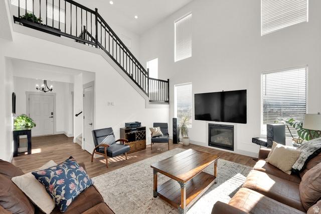 Herriman, Utah, 84096, United States, 5 Bedrooms Bedrooms, ,3 BathroomsBathrooms,Residential,For Sale,2010355