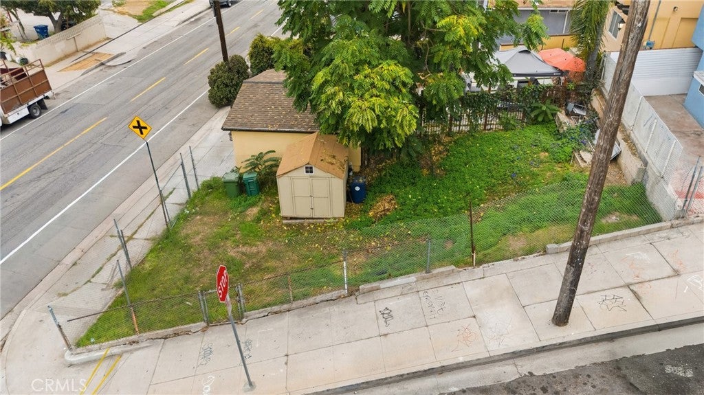 Los Angeles, California, 90063, United States, 2 Bedrooms Bedrooms, ,1 BathroomBathrooms,Residential,For Sale,1990786