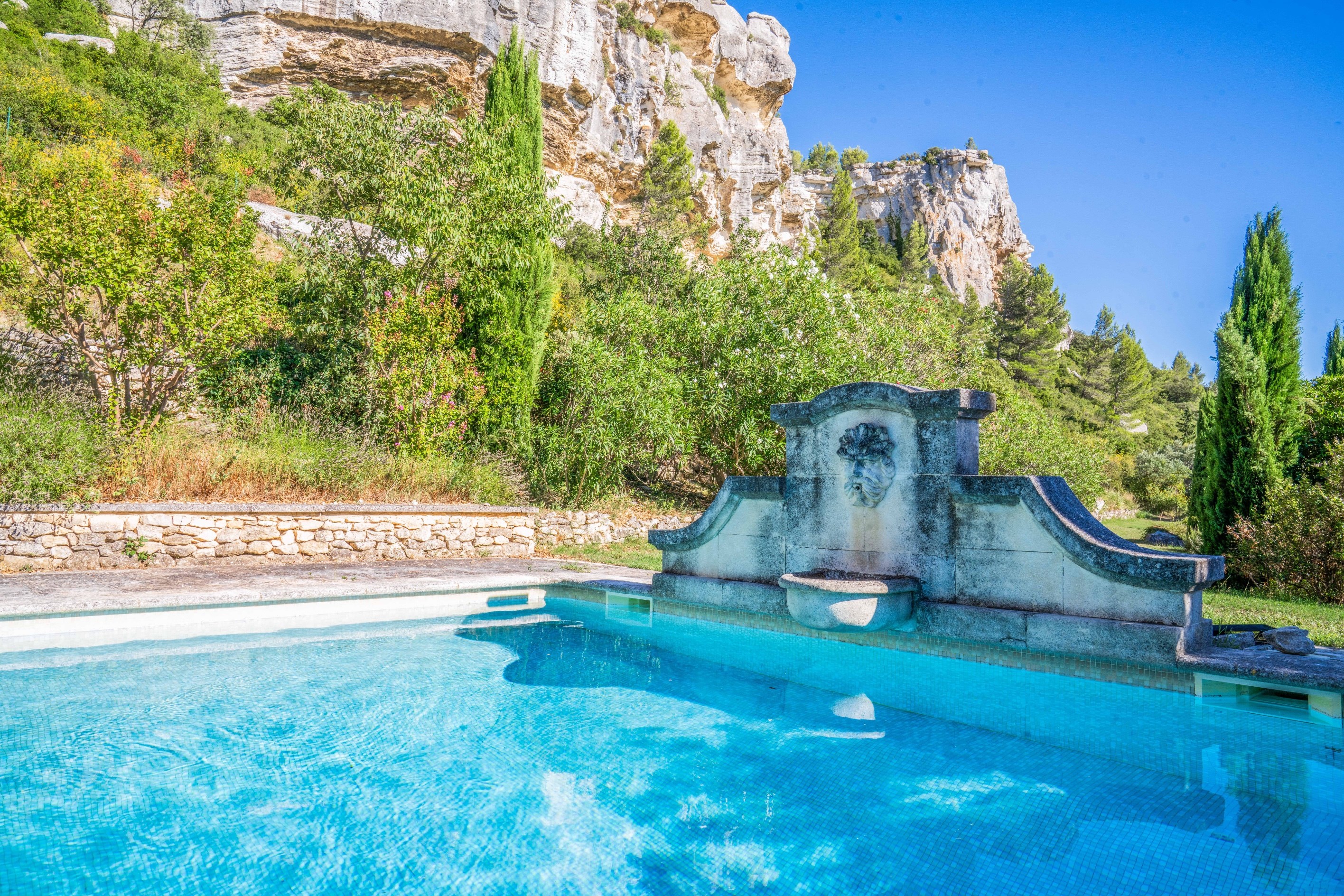  Property with a superb view located in Les Baux-de-Provence - 物件實景