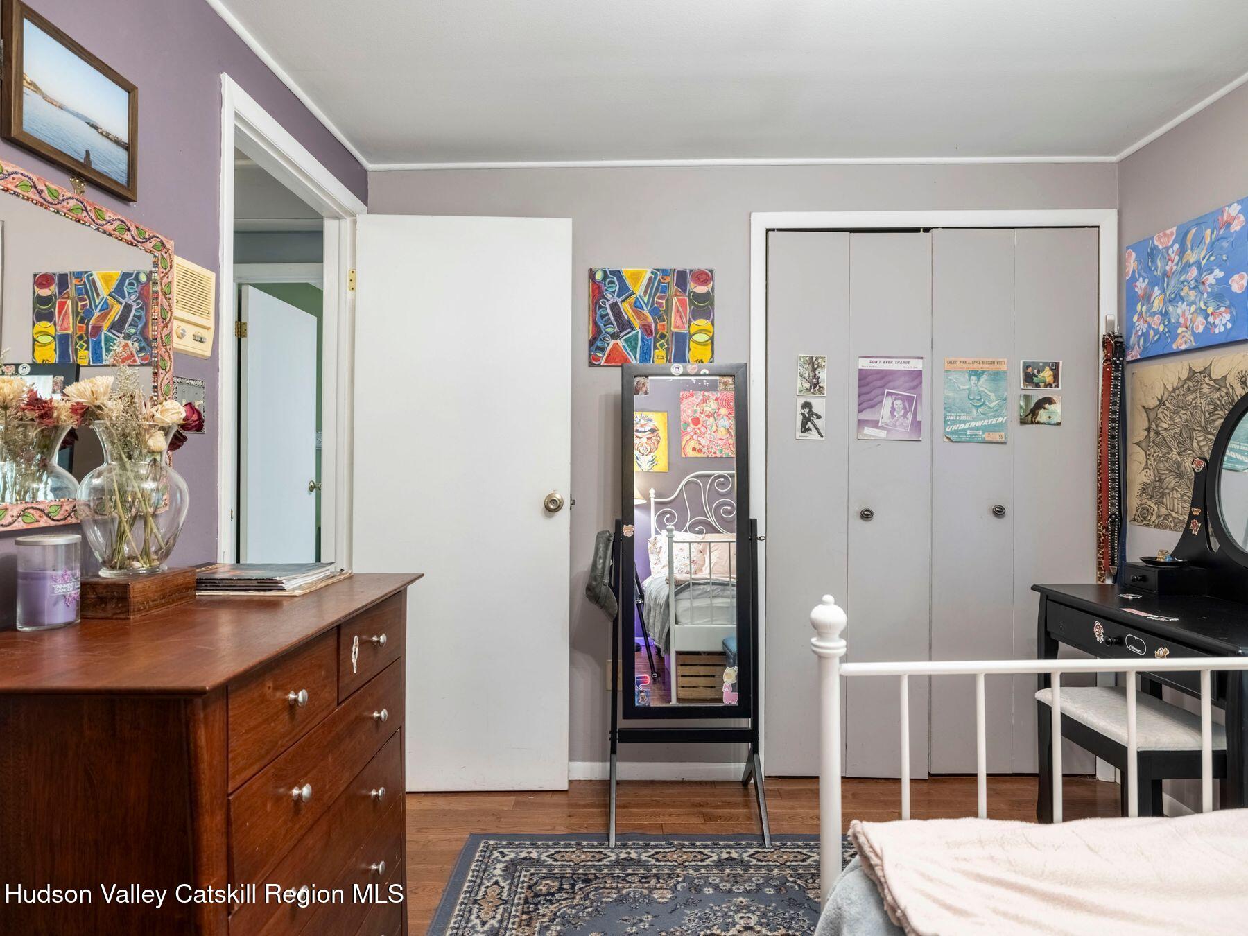 New Paltz, New York, 12561, United States, 4 Bedrooms Bedrooms, ,3 BathroomsBathrooms,Residential,For Sale,1849625