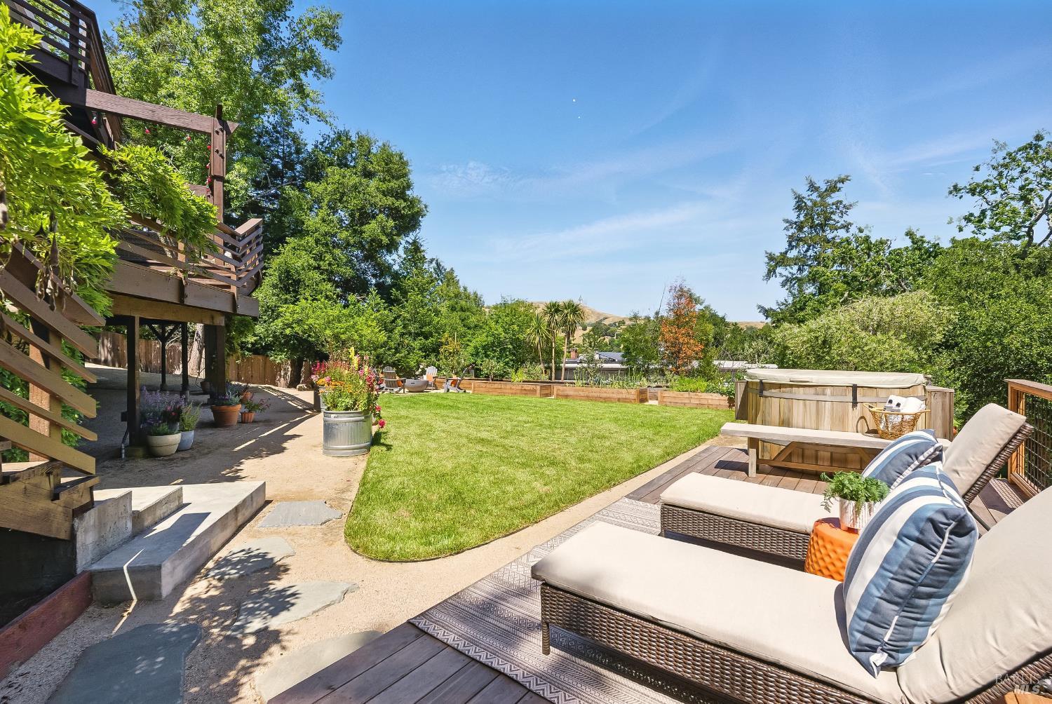 Woodacre, California, 94973, United States, 5 Bedrooms Bedrooms, ,3 BathroomsBathrooms,Residential,For Sale,1838078