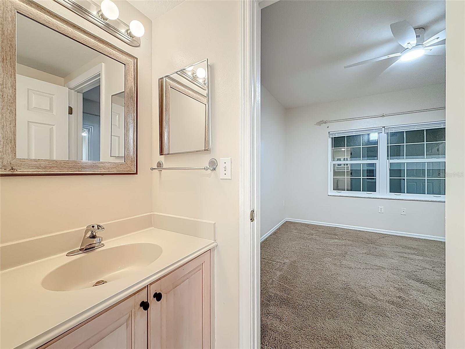 Madeira Beach, Florida, 33708, United States, 2 Bedrooms Bedrooms, ,2 BathroomsBathrooms,Residential,For Sale,1985682