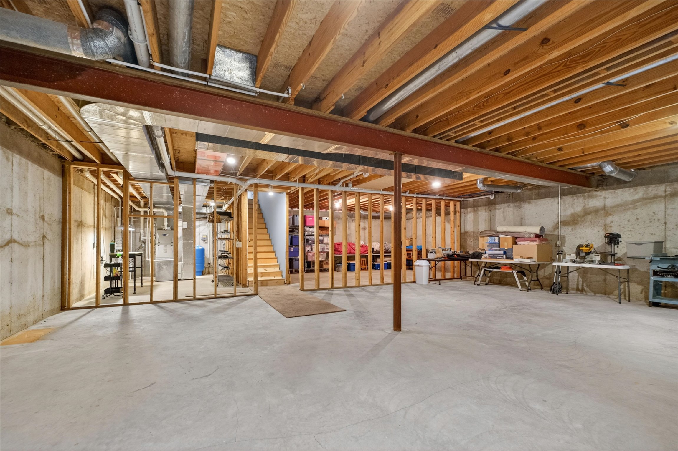  Updated Home on 2.85 Private Acres in Cicero - 物件實景