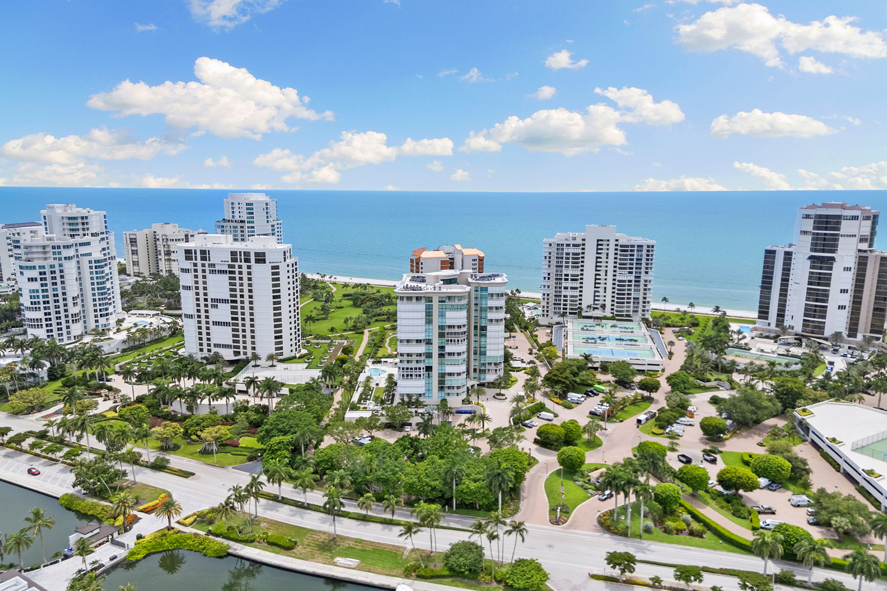  PARK SHORE - BAY SHORE PLACE - 物件實景