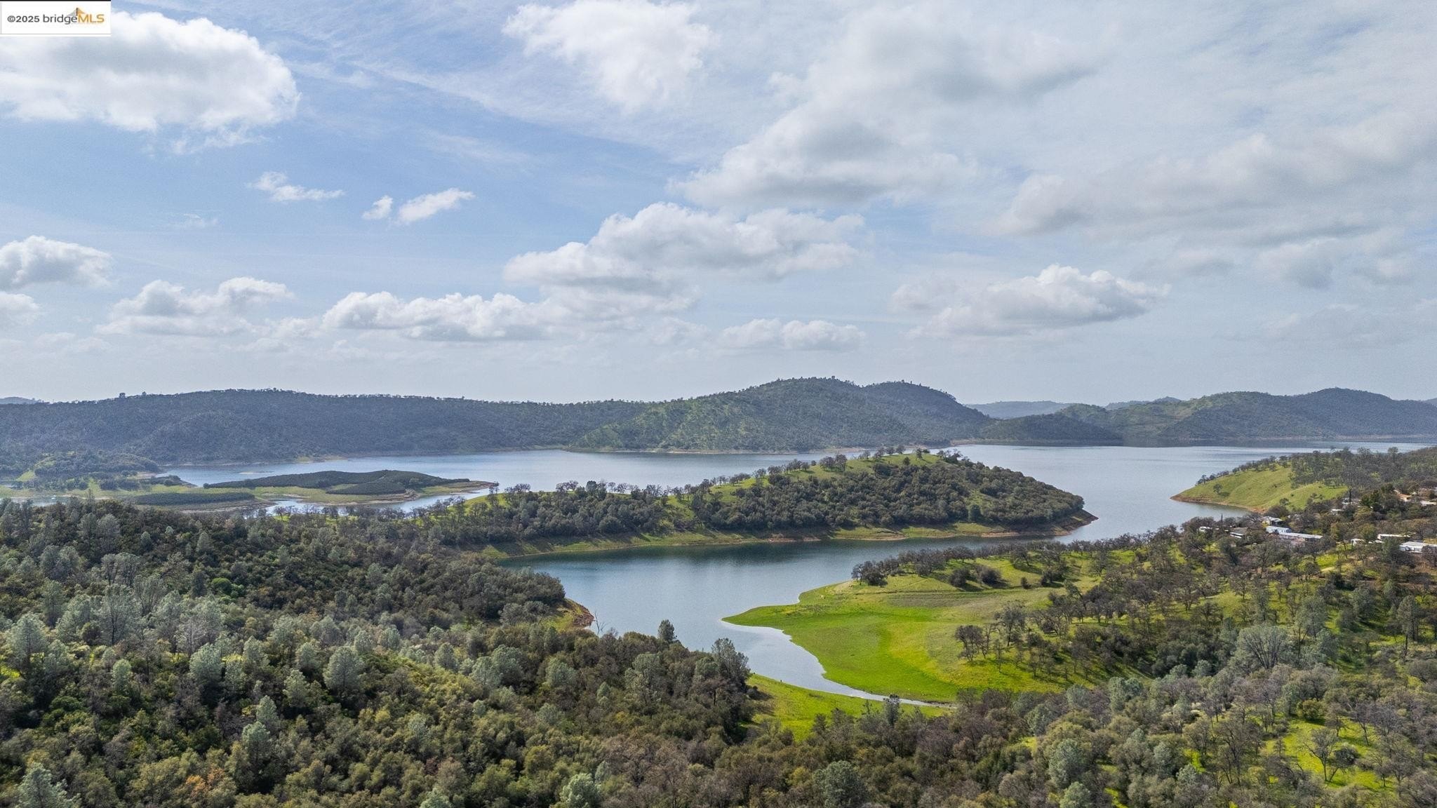 Jamestown, California, 95327, United States, 3 Bedrooms Bedrooms, ,2 BathroomsBathrooms,Residential,For Sale,1743185