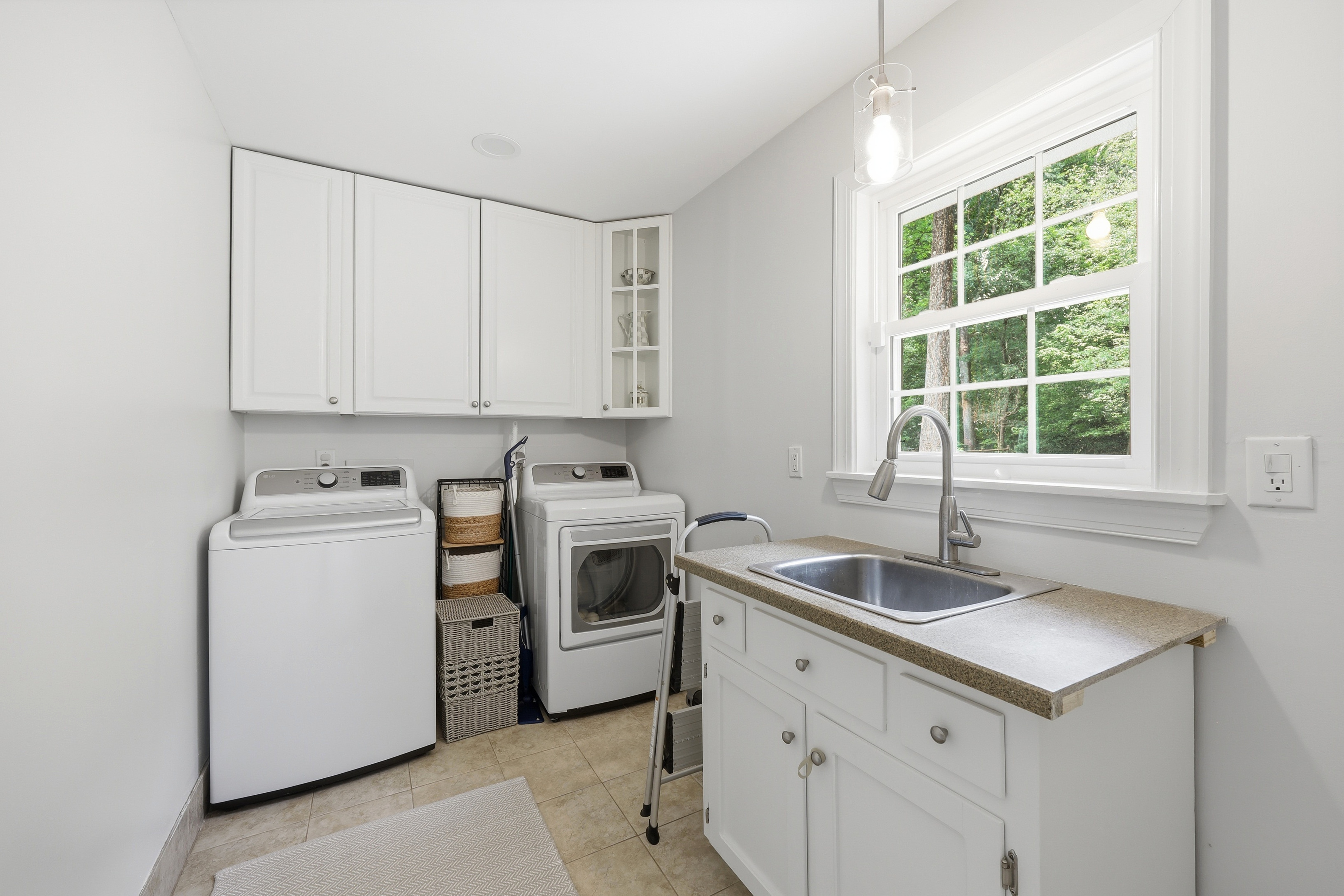  6901 Woodmere Drive, Raleigh, NC 27612 - 物件實景