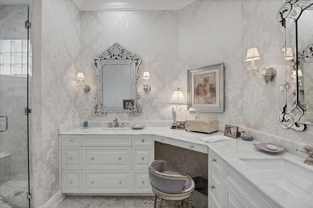 Sarasota, Florida, 34236, United States, 3 Bedrooms Bedrooms, ,3 BathroomsBathrooms,Residential,For Sale,1995531