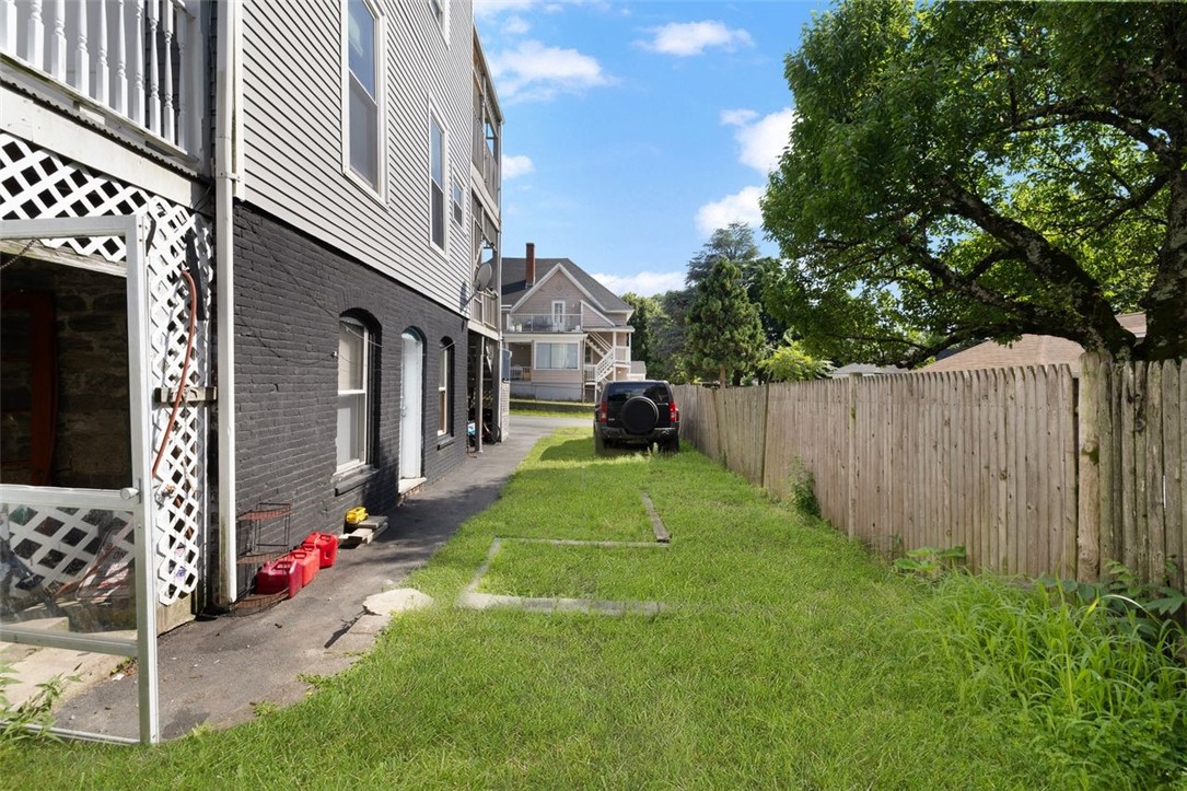 Woonsocket, Rhode Island, 02895, United States, 11 Bedrooms Bedrooms, ,4 BathroomsBathrooms,Residential,For Sale,1988998