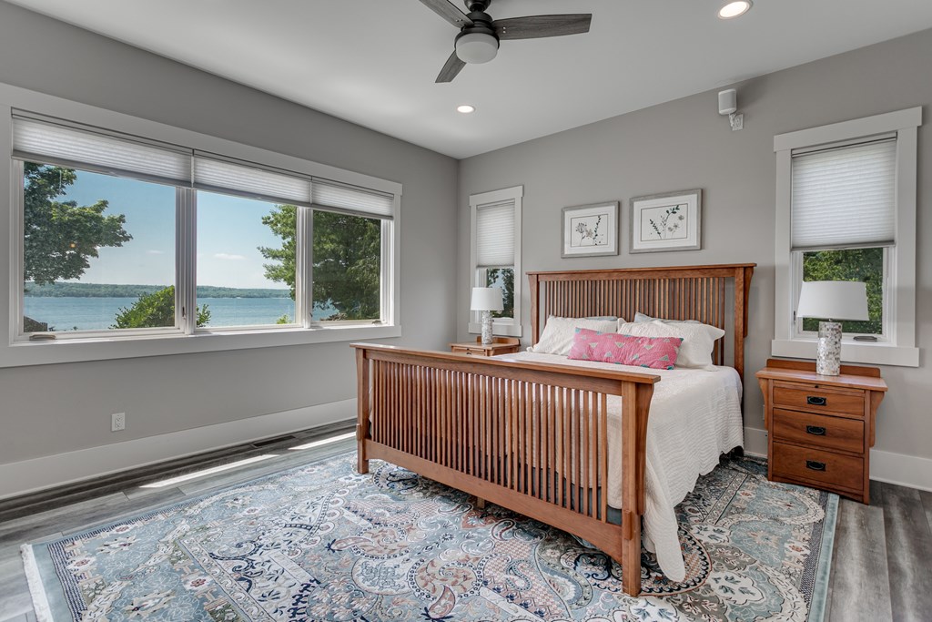 Sturgeon Bay, Wisconsin, 54235, United States, 3 Bedrooms Bedrooms, ,5 BathroomsBathrooms,Residential,For Sale,1941719