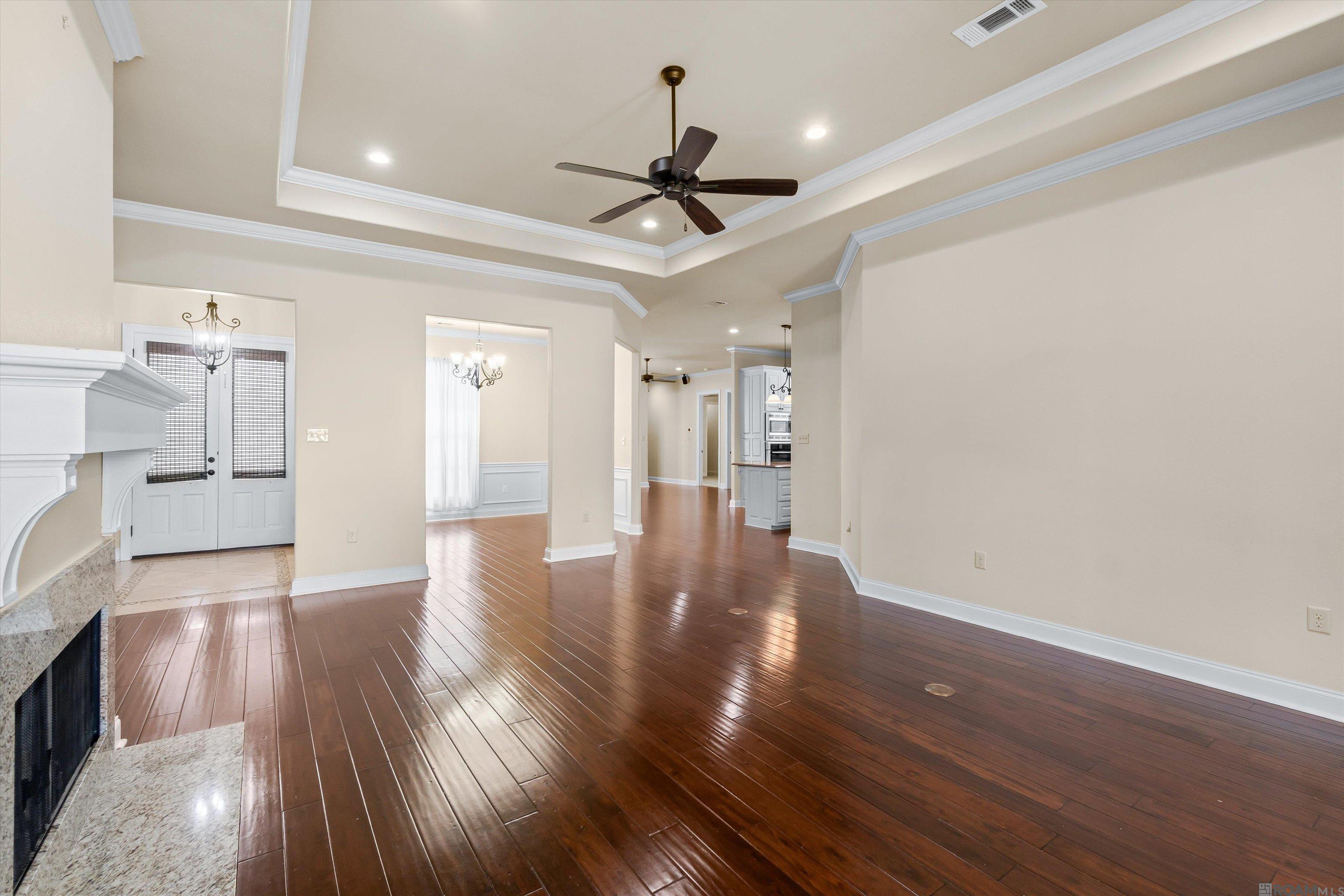 Gonzales, Louisiana, 70737, United States, 5 Bedrooms Bedrooms, ,3 BathroomsBathrooms,Residential,For Sale,1915679