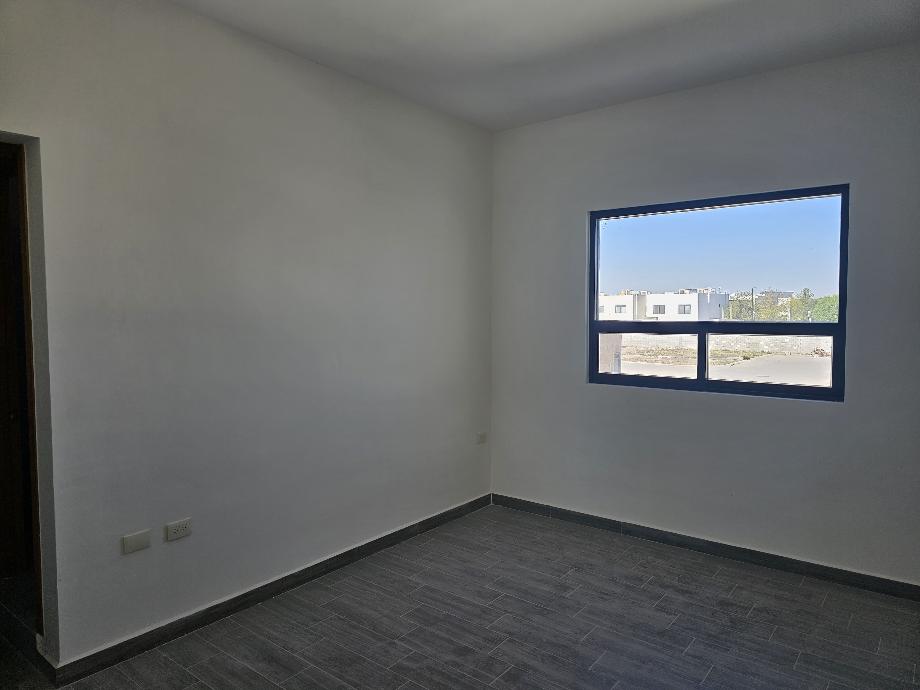 CIRCUITO BISONTE, Torreón, Coahuila de Zaragoza, 27023, Mexico, 4 Bedrooms Bedrooms, ,4 BathroomsBathrooms,Residential,For Sale,CIRCUITO BISONTE,1619816