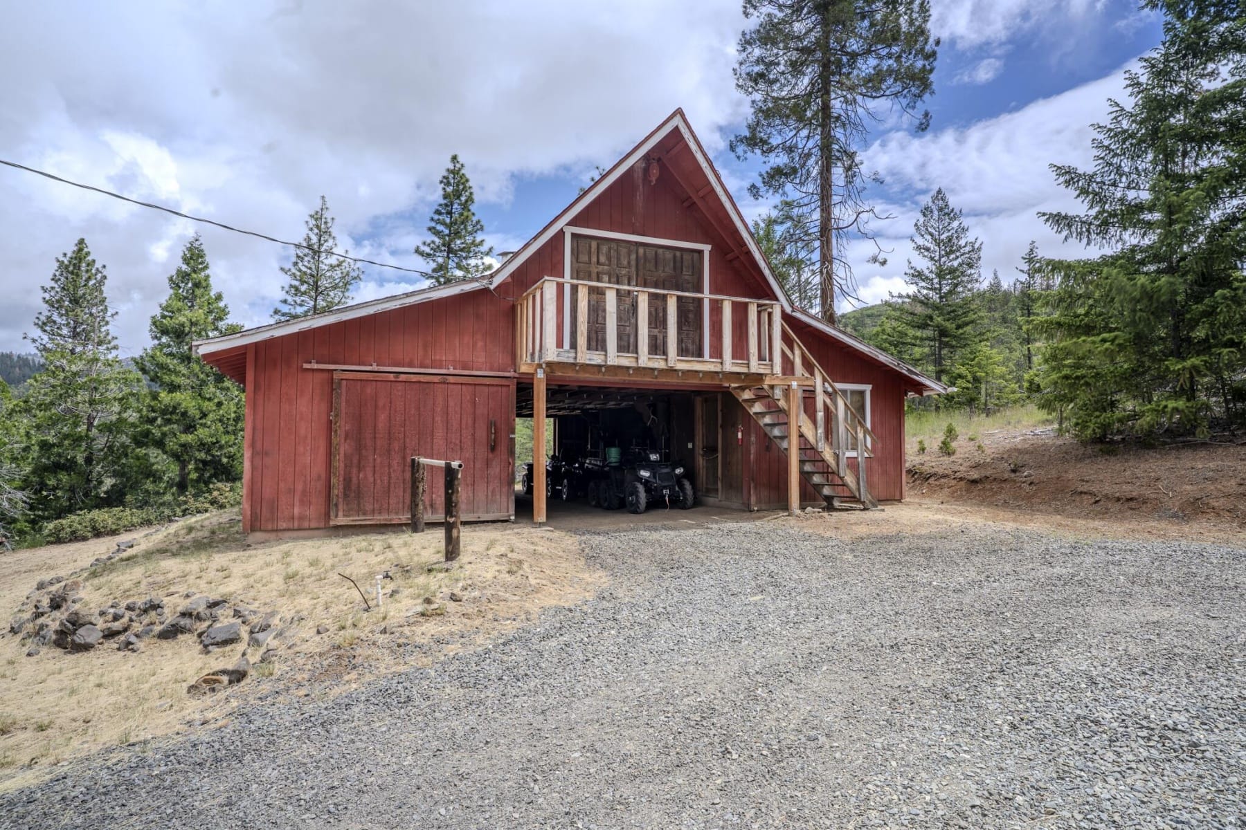  1969 Colestin Road Ashland, OR 97520 - 物件實景
