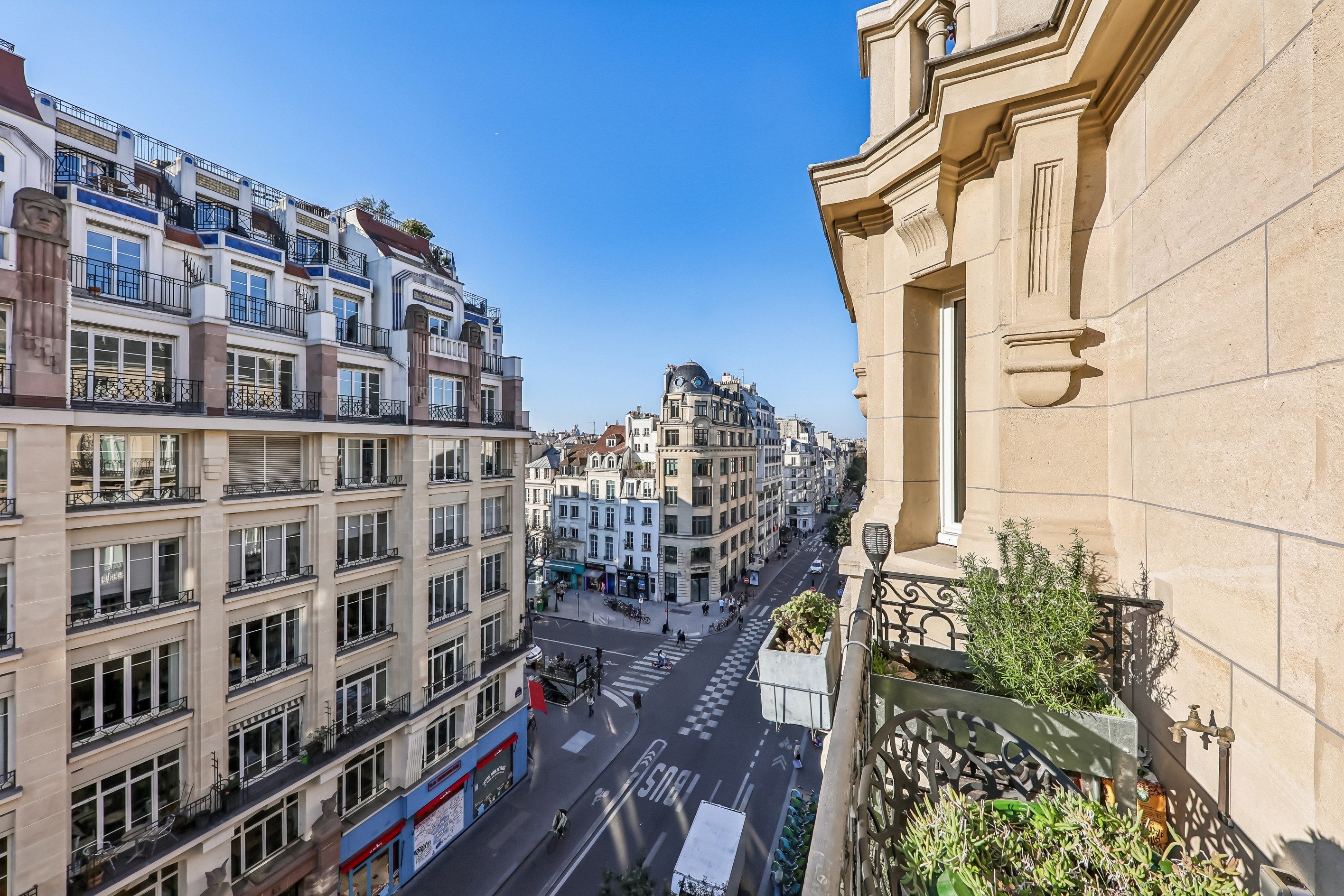  Marais - Exclusive Listing. Stunning Bright Apartment with Balconies and Sacré-… - 物件實景