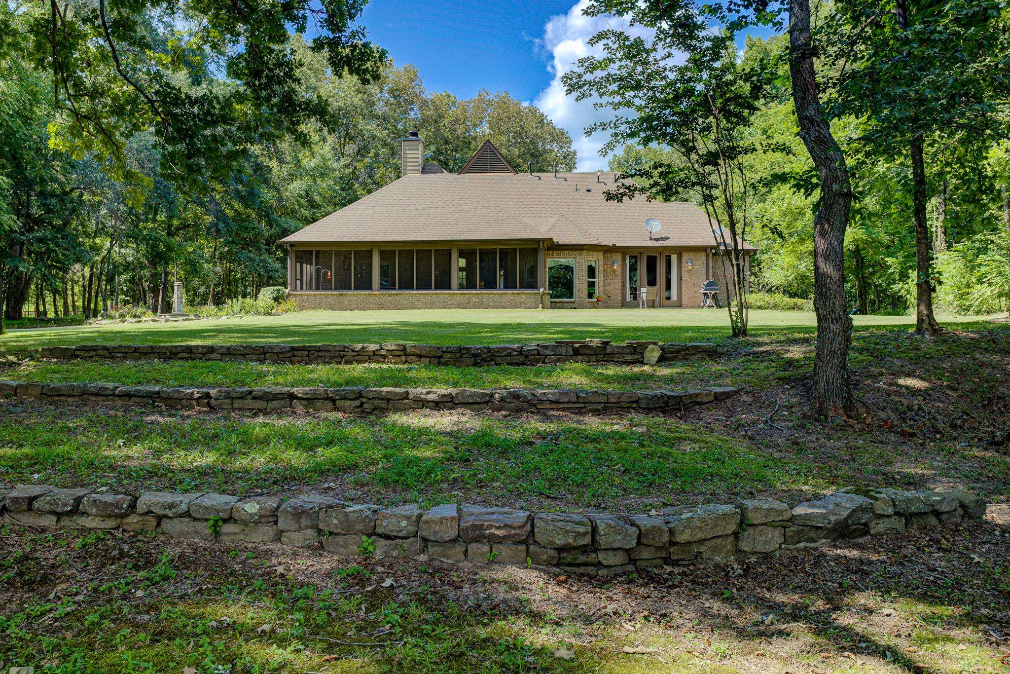 Rossville, Tennessee, 38066, United States, 4 Bedrooms Bedrooms, ,3 BathroomsBathrooms,Residential,For Sale,1901873
