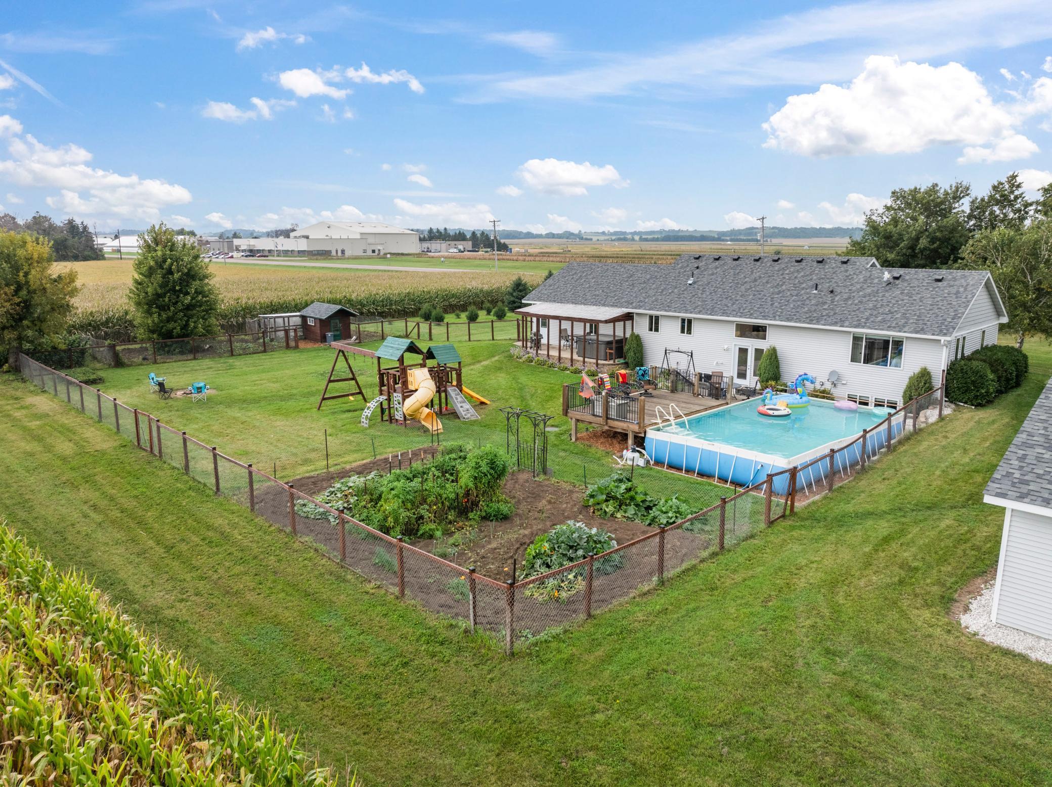 Dennison, Minnesota, 55018, United States, 3 Bedrooms Bedrooms, ,1 BathroomBathrooms,Residential,For Sale,1976483