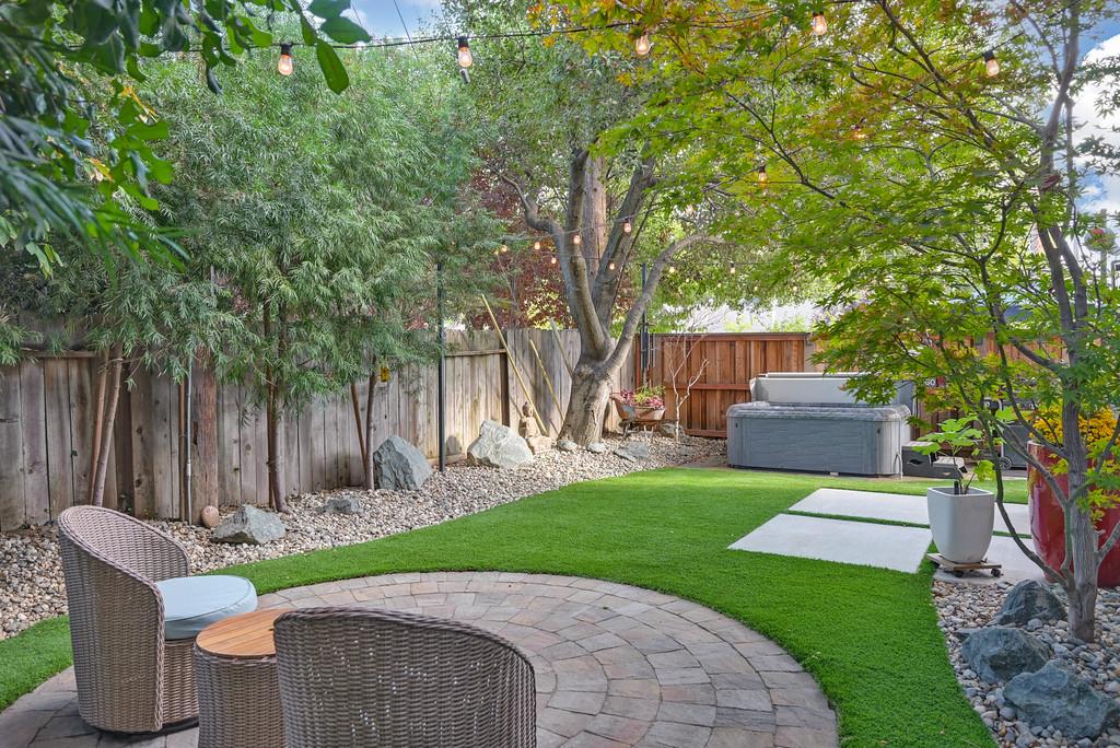 Sacramento, California, 95818, United States, 3 Bedrooms Bedrooms, ,3 BathroomsBathrooms,Residential,For Sale,1954862