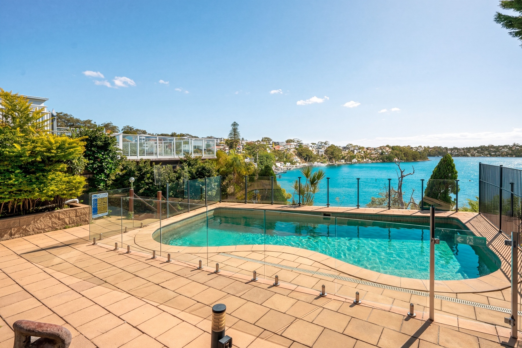  30 Pleasant Way, Blakehurst, NSW 2221 - 物件實景