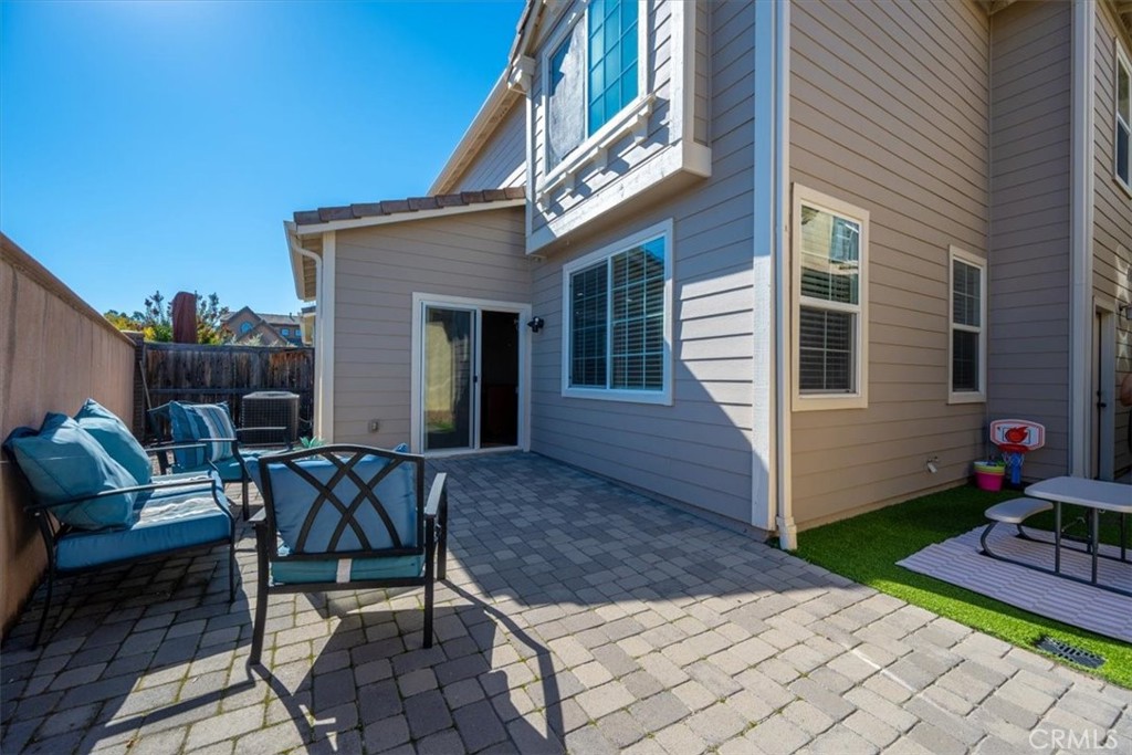 Atascadero, California, 93422, United States, 3 Bedrooms Bedrooms, ,3 BathroomsBathrooms,Residential,For Sale,1977123