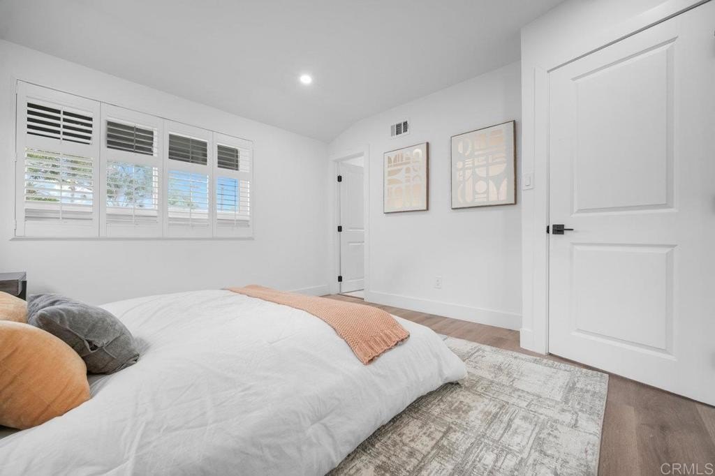 San Diego, California, 92117, United States, 3 Bedrooms Bedrooms, ,2 BathroomsBathrooms,Residential,For Sale,1793737