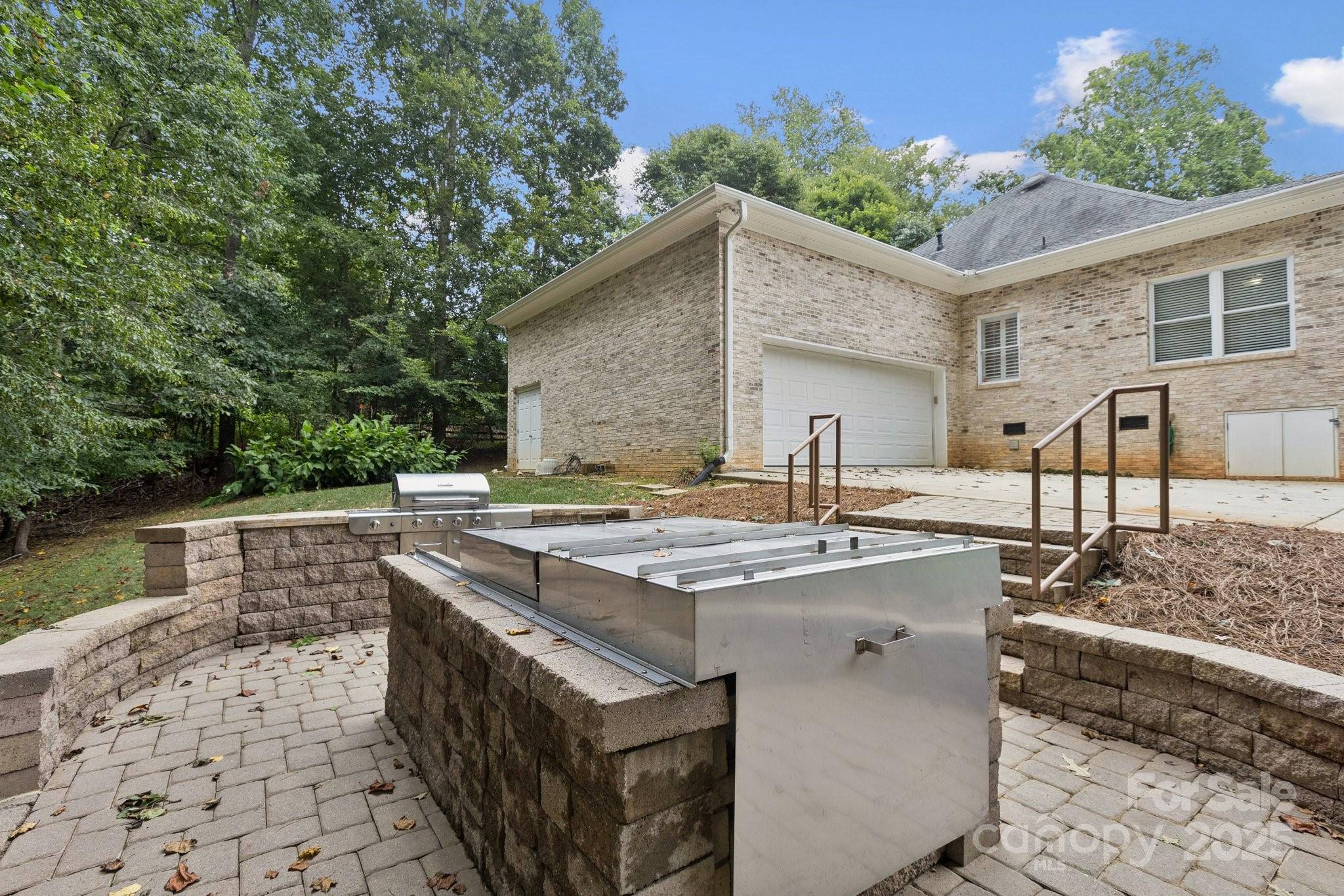 Waxhaw, North Carolina, 28173, United States, 3 Bedrooms Bedrooms, ,3 BathroomsBathrooms,Residential,For Sale,1911219