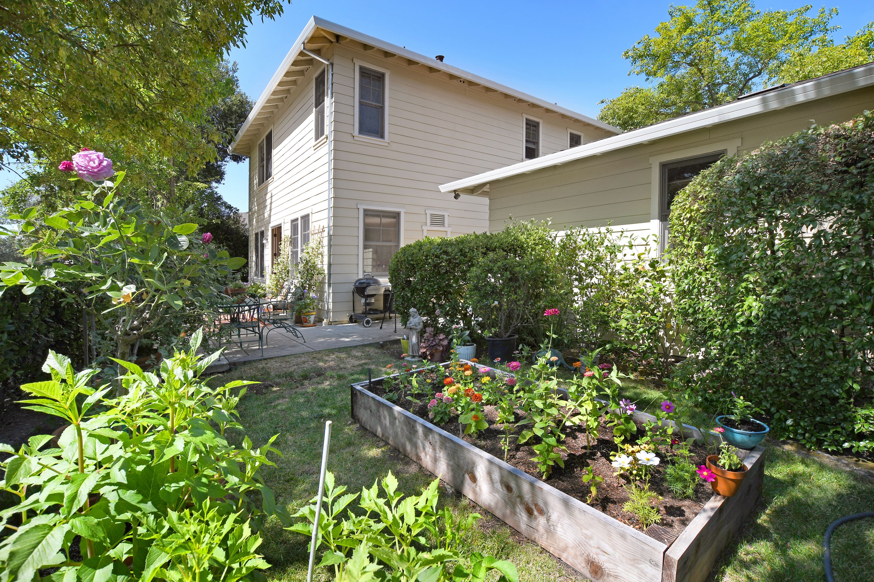  620 6th Street East - 物件實景