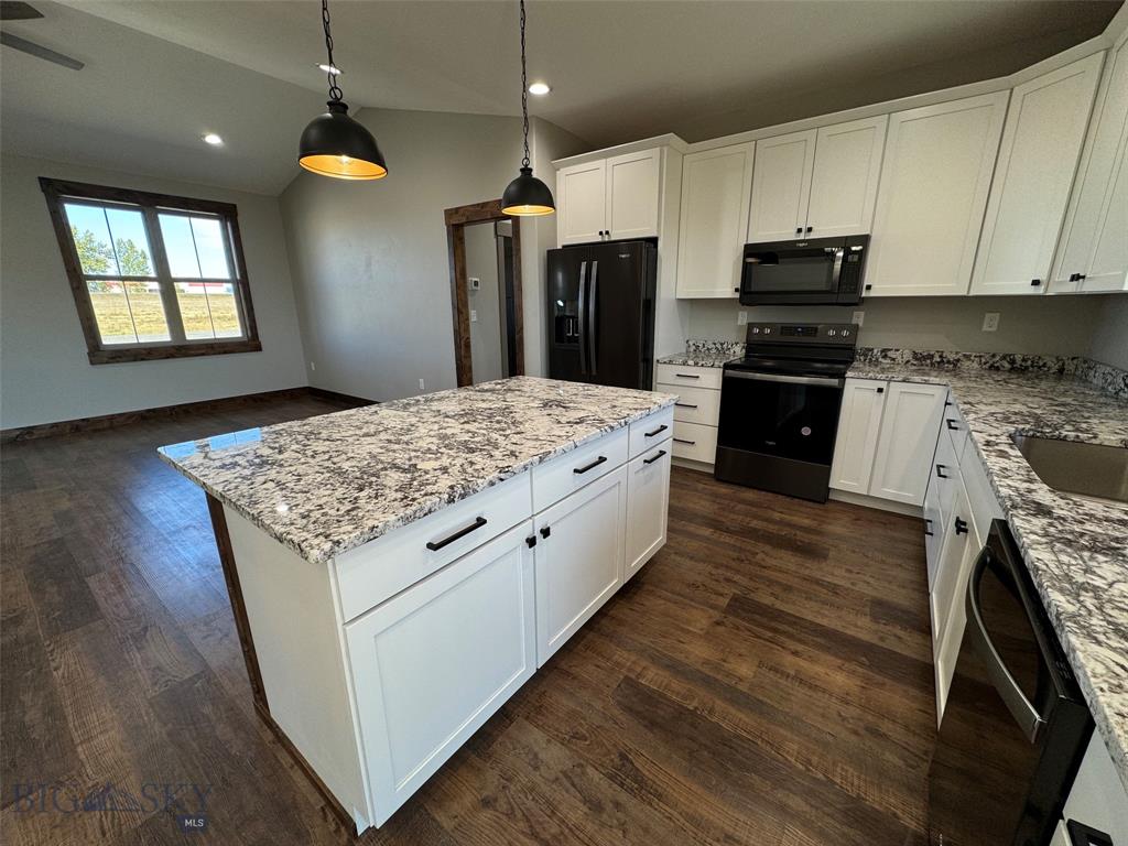 Deer Lodge, Montana, 59722, United States, 3 Bedrooms Bedrooms, ,3 BathroomsBathrooms,Residential,For Sale,2005106