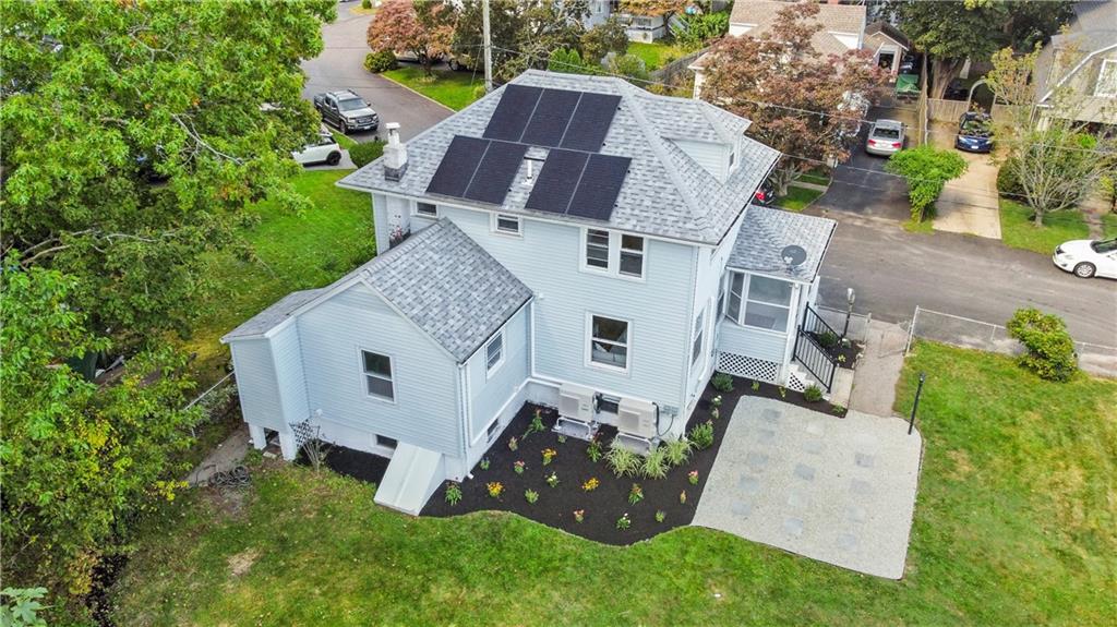 Warwick, Rhode Island, 02888, United States, 3 Bedrooms Bedrooms, ,3 BathroomsBathrooms,Residential,For Sale,2005578