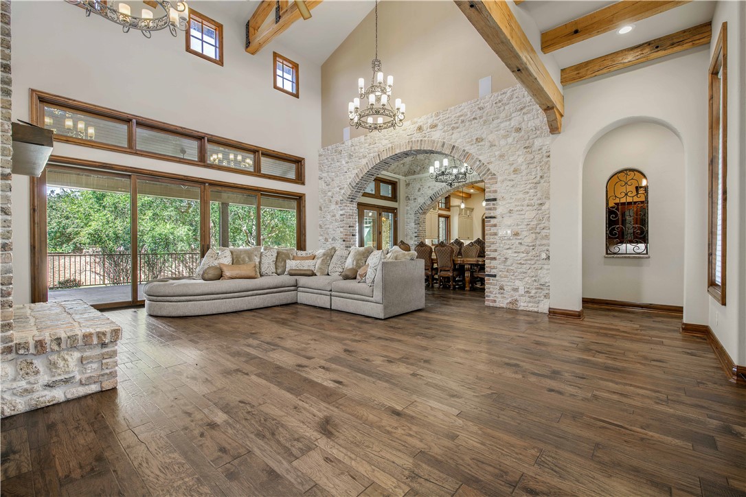 Bryan, Texas, 77802, United States, 4 Bedrooms Bedrooms, ,6 BathroomsBathrooms,Residential,For Sale,2015305