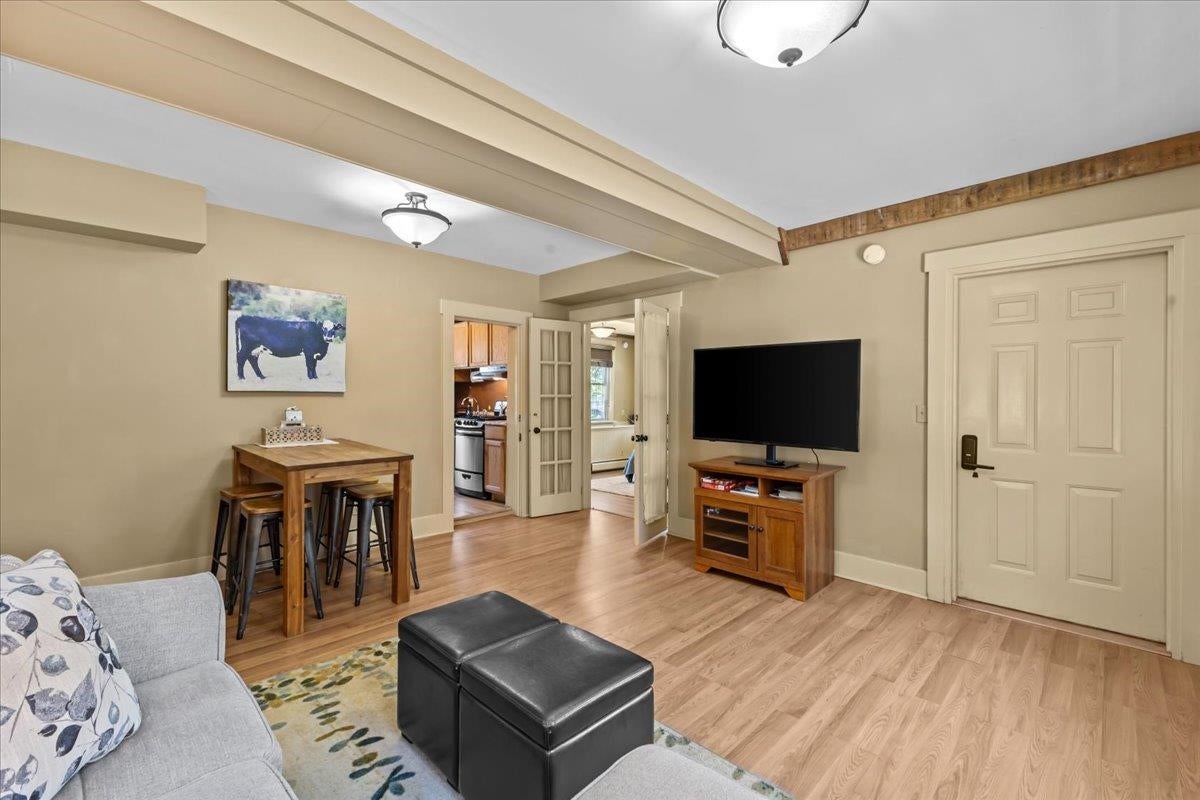 Stowe, Vermont, 05672, United States, 2 Bedrooms Bedrooms, ,2 BathroomsBathrooms,Residential,For Sale,2003002