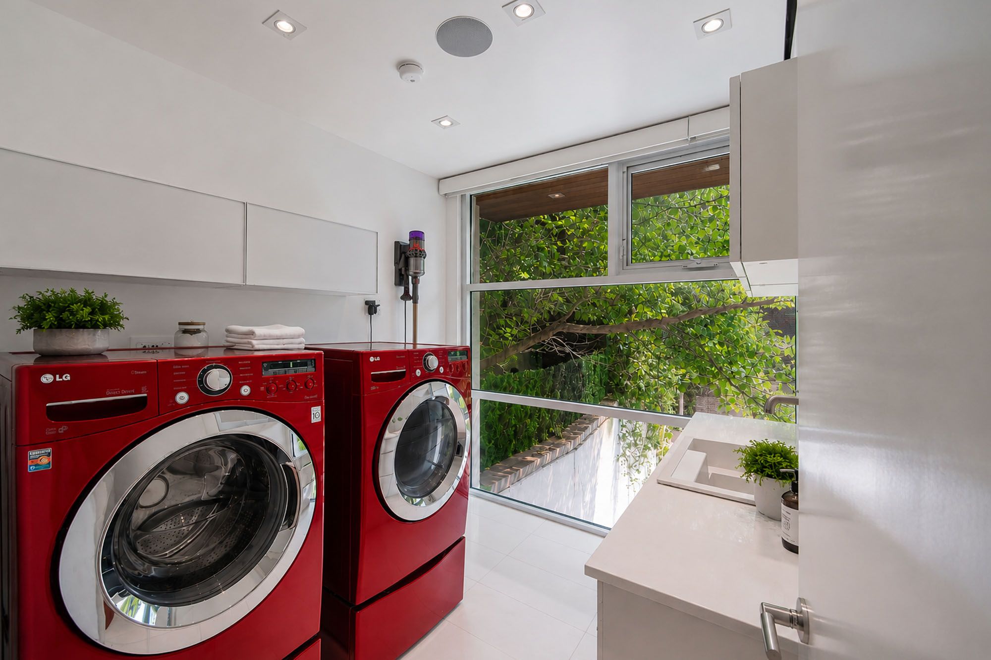  31A Casta Lane, Edgewater, NJ, 07020 - 物件實景