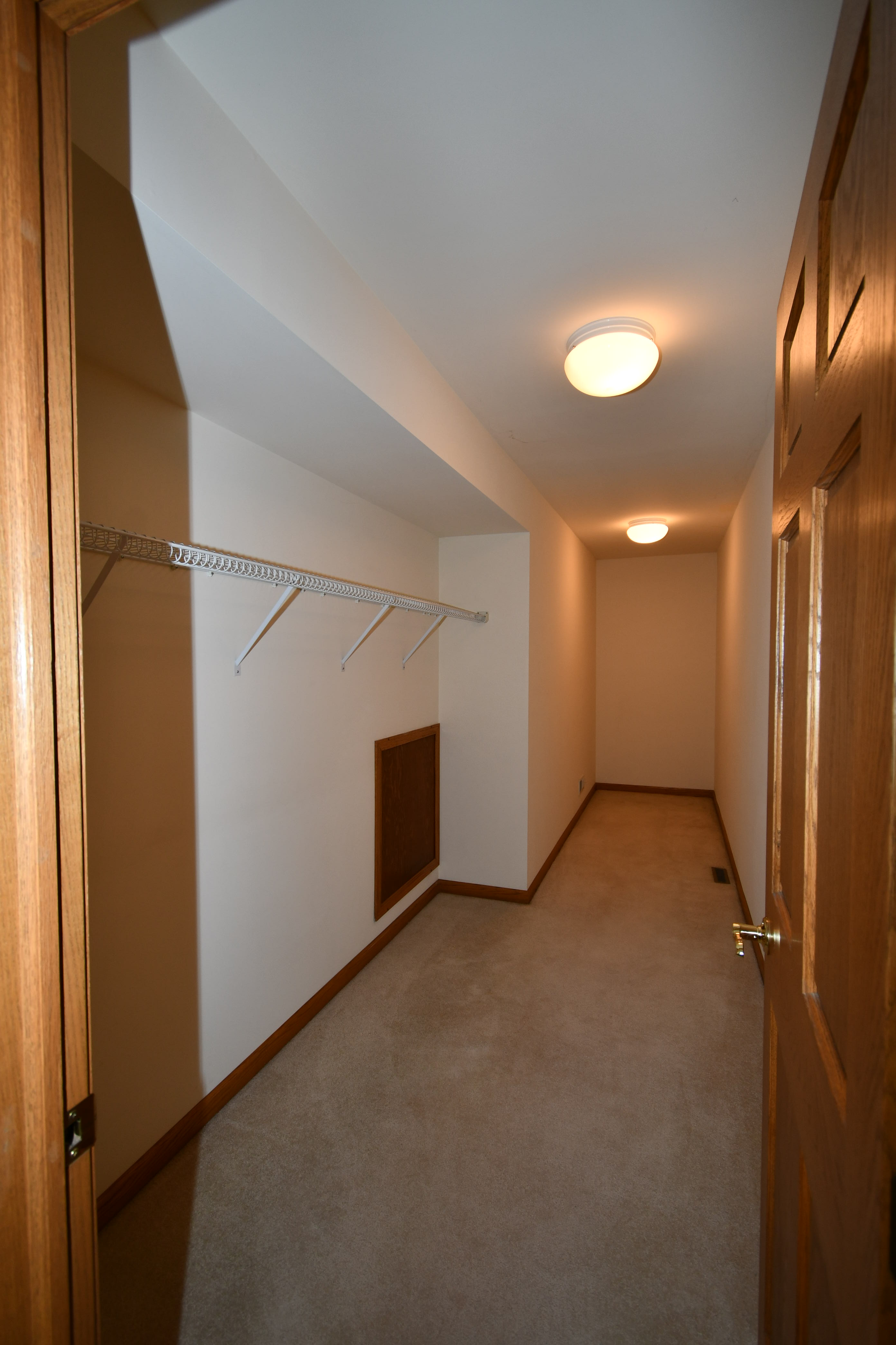 Hawthorn Woods, Illinois, 60047, United States, 4 Bedrooms Bedrooms, ,4 BathroomsBathrooms,Residential,For Sale,1895199