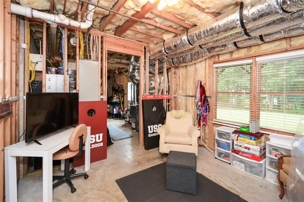 Canton, Georgia, 30114, United States, 4 Bedrooms Bedrooms, ,3 BathroomsBathrooms,Residential,For Sale,1911394
