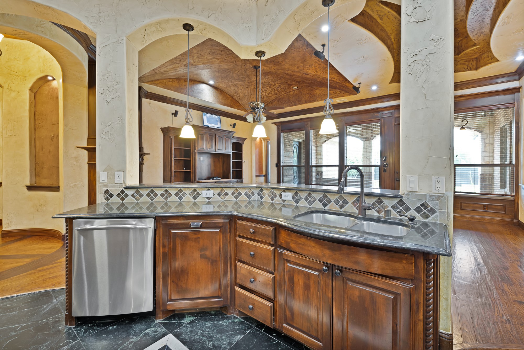 Mansfield, Texas, 76063, United States, 5 Bedrooms Bedrooms, ,5 BathroomsBathrooms,Residential,For Sale,1796537