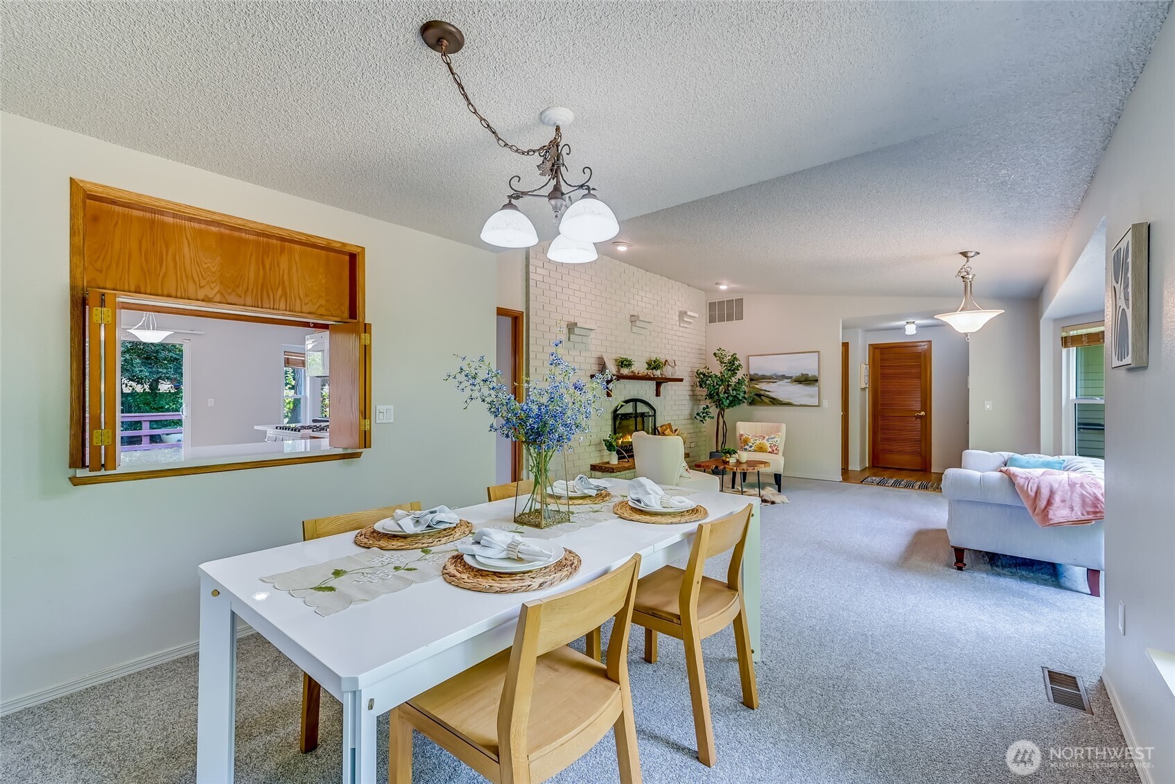 Puyallup, Washington, 98374, United States, 3 Bedrooms Bedrooms, ,1 BathroomBathrooms,Residential,For Sale,1917065